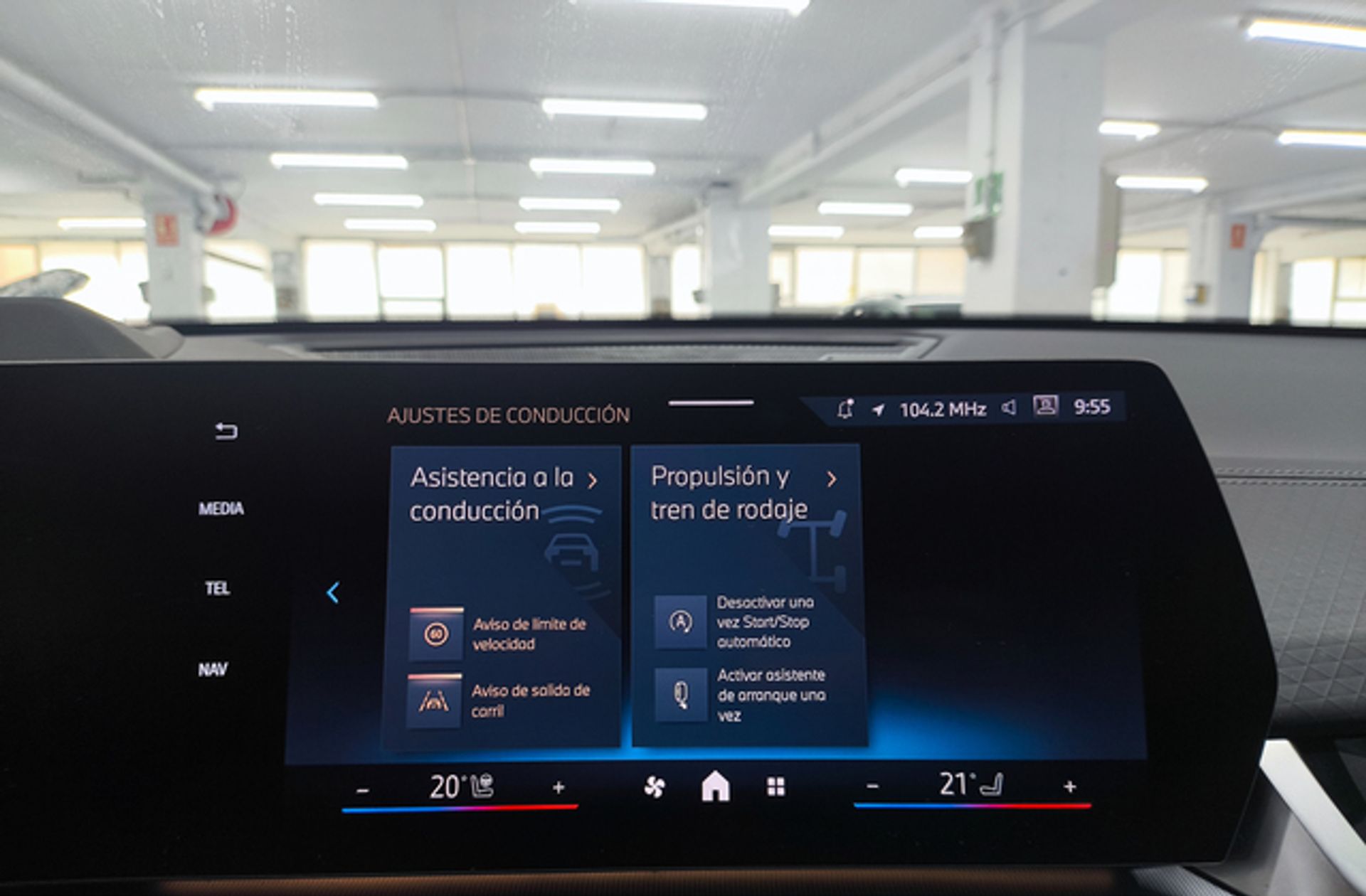 BMW X2 sDrive18d Pack M - foto 20