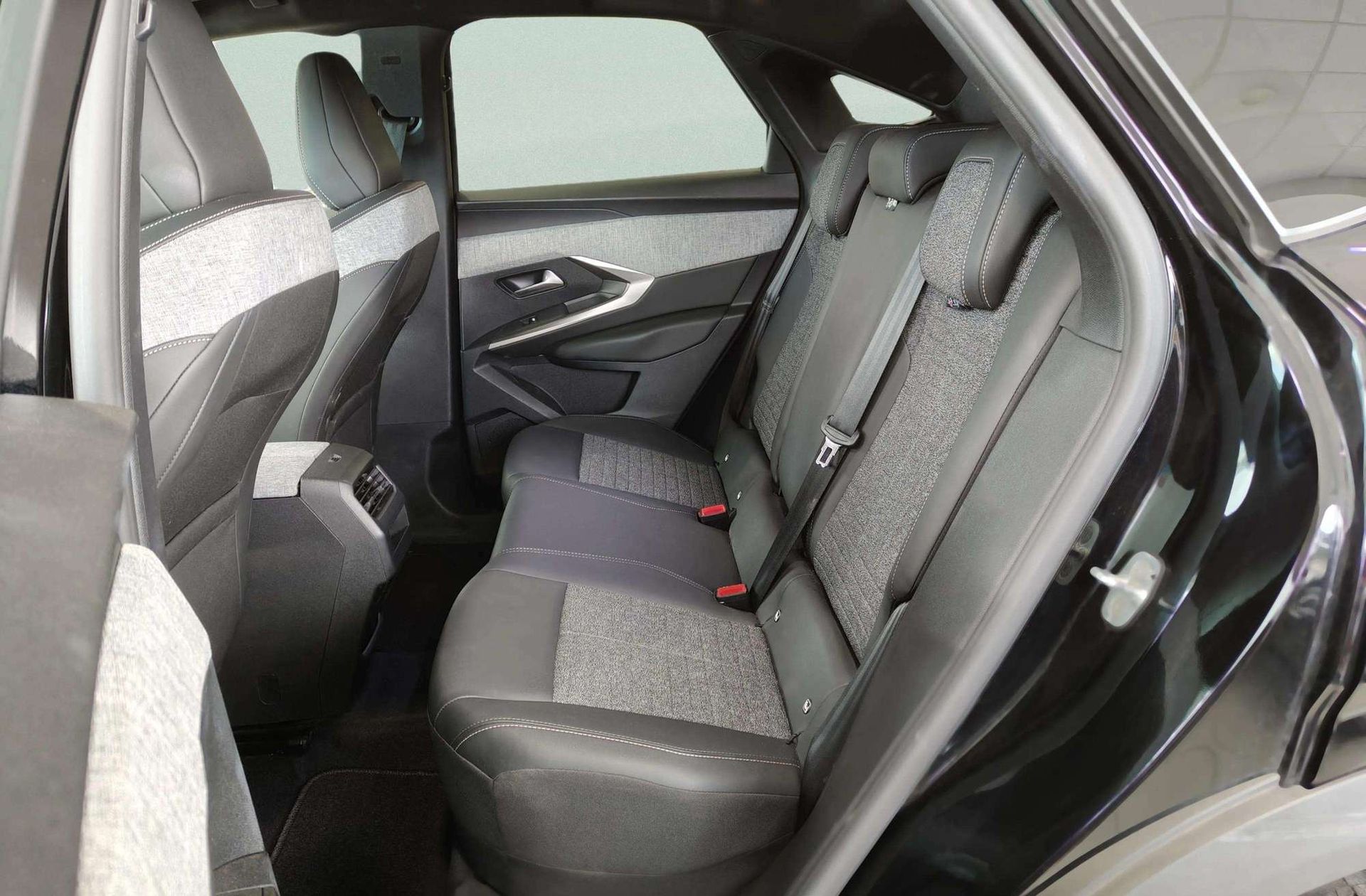Peugeot 3008 145 Allure eDCS6 - foto 13