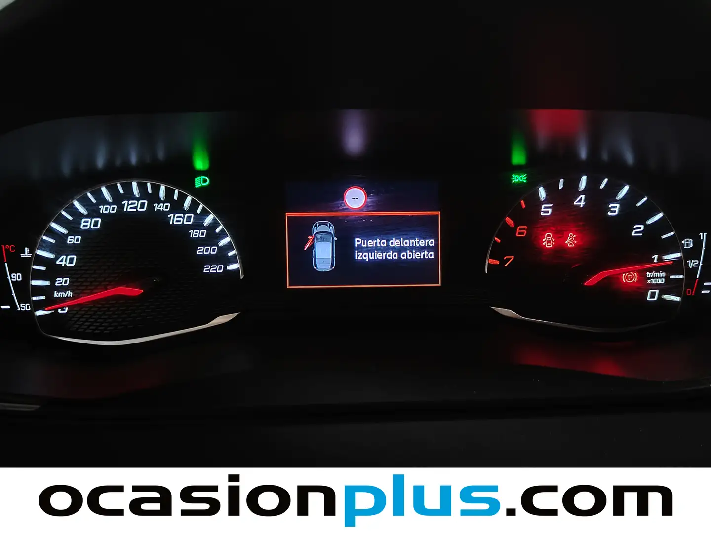 Foto Peugeot 2008 Peugeot 2008 PureTech 100 S&S Allure (100 CV)