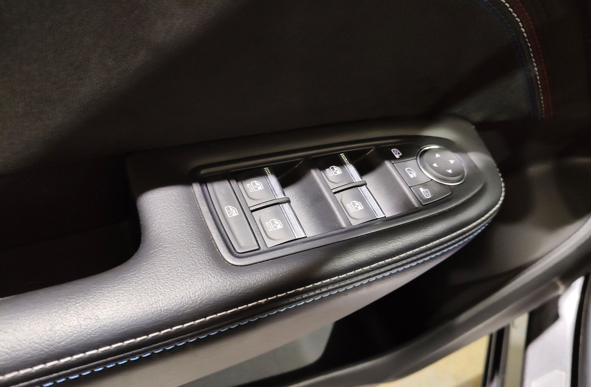 Renault Arkana Esprit Alpine E-Tech Híbrido - foto 37