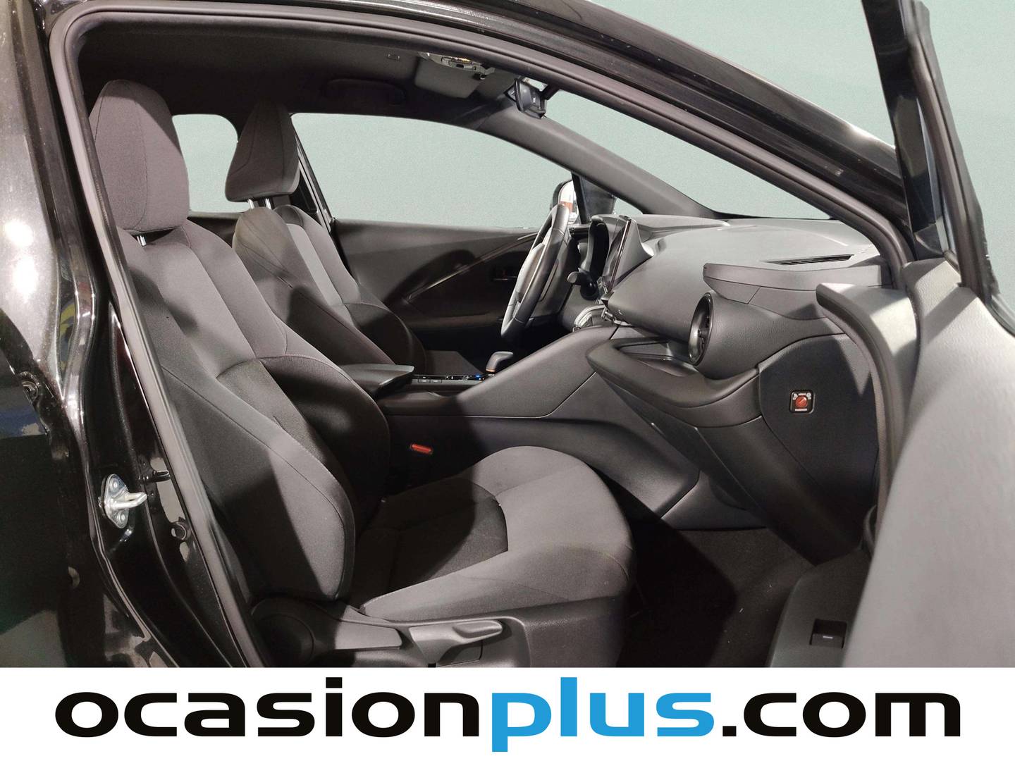 Toyota C-HR Toyota C-HR 1.8 125H Advance (122 CV) automático