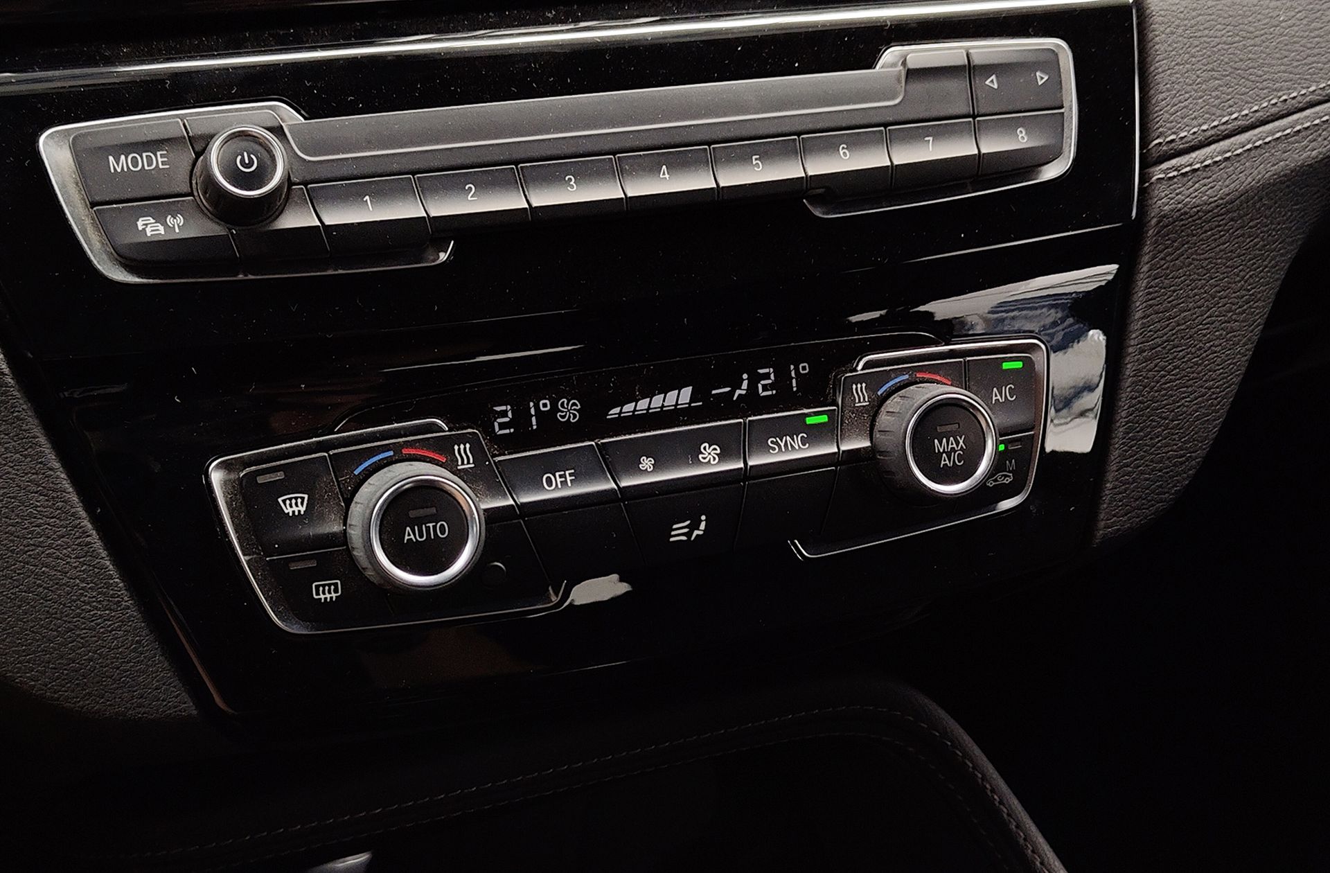 BMW X2 sDrive18d - foto 32