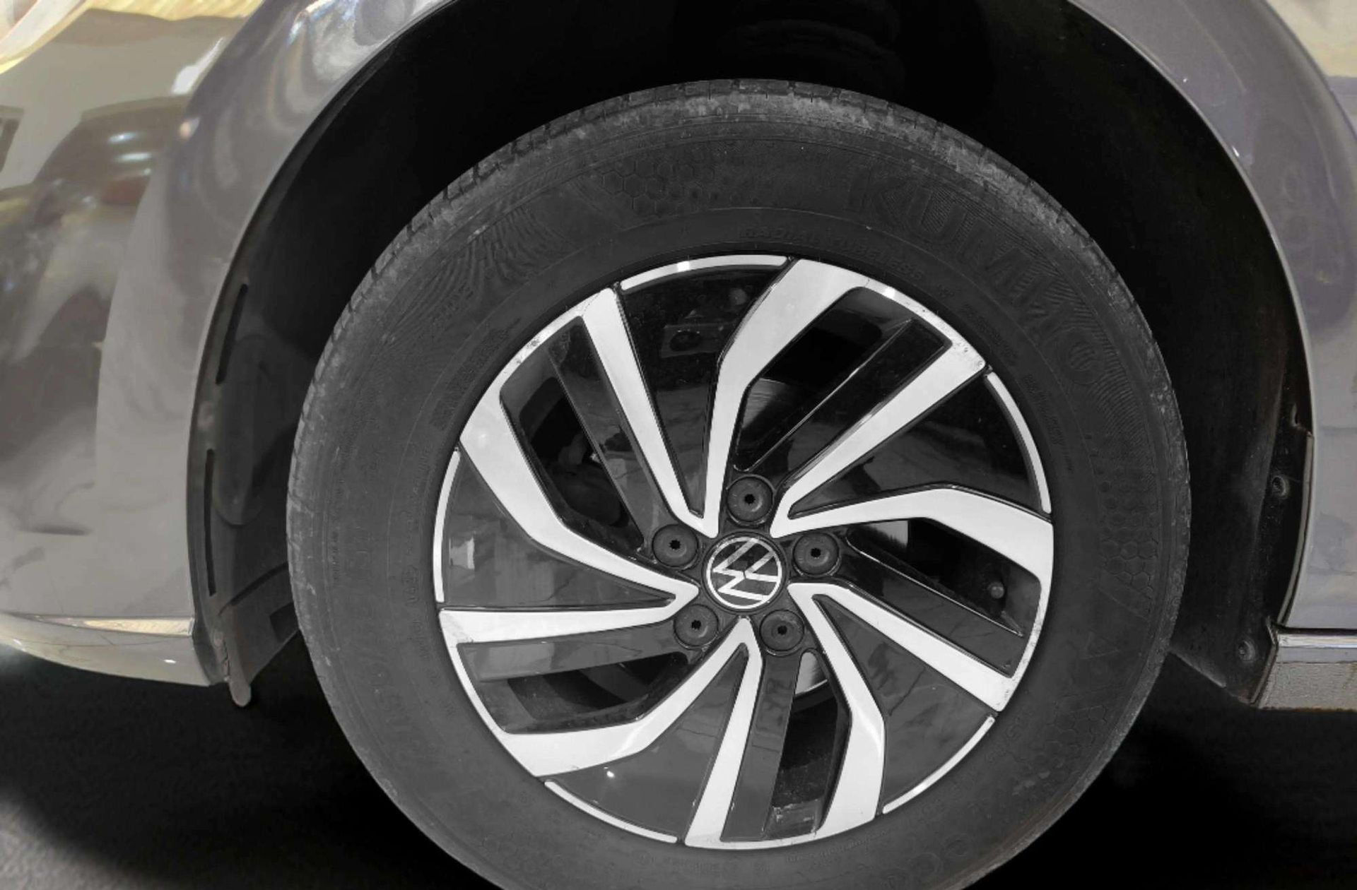 Volkswagen Polo Life 1.0 TSI DSG - foto 32