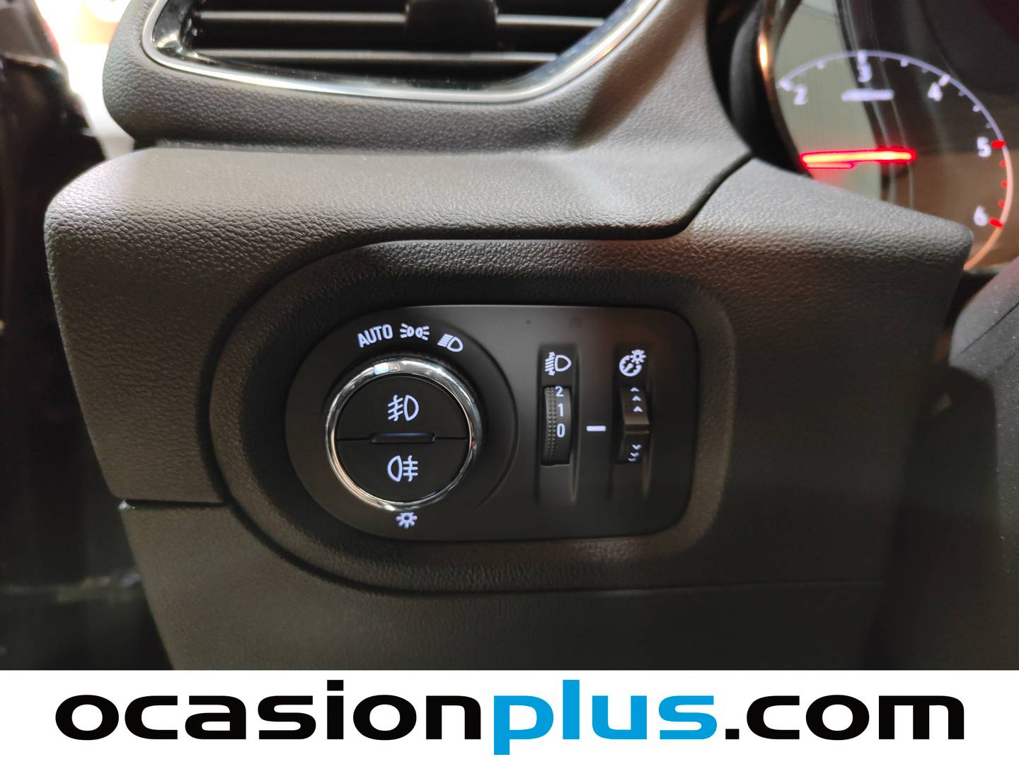 Foto Opel Grandland X Opel Grandland X 1.5 CDTi 120 Aniversario (130 CV)