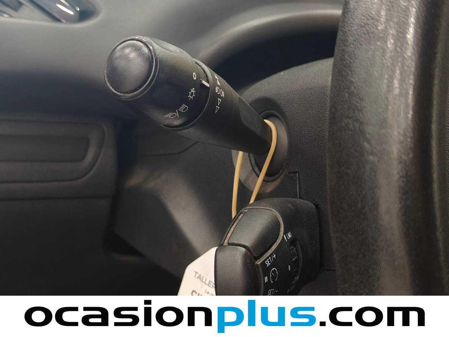 Equipamiento del Peugeot 208 Peugeot 208 PureTech 82 S&S Active (82 CV)