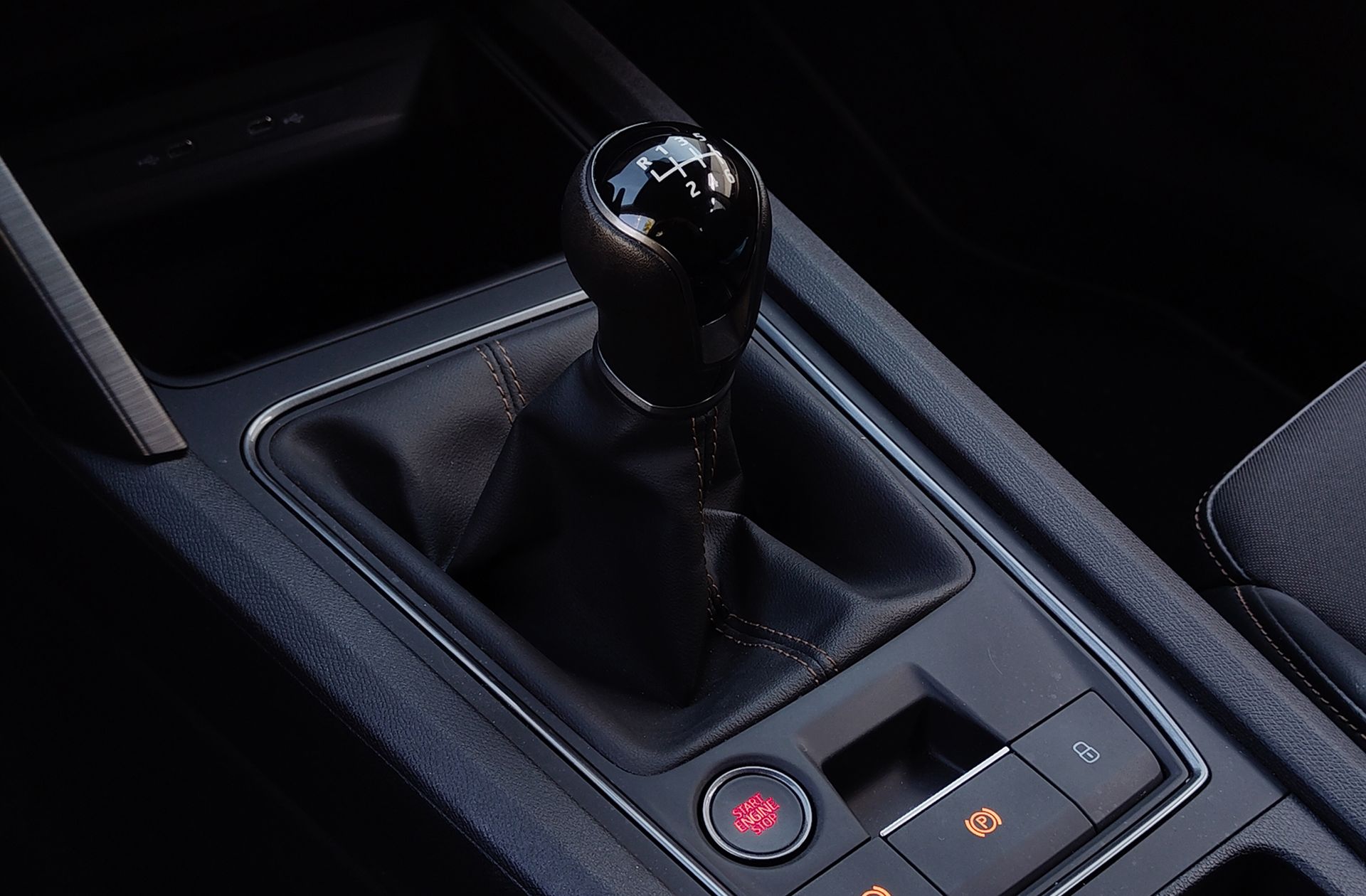 Cupra Formentor 1.5 TSI - foto 5