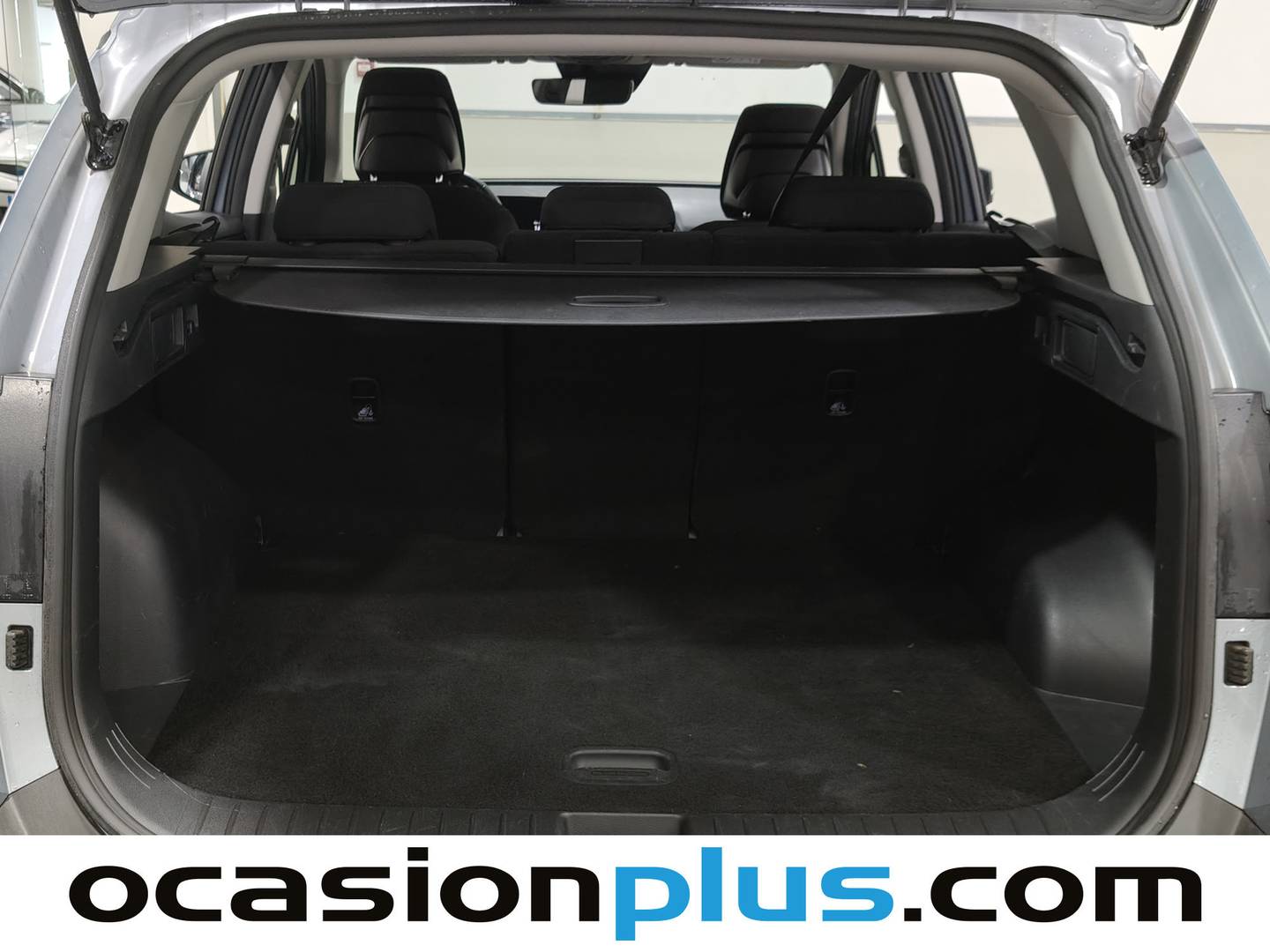 Fotos maletero KIA Sportage KIA Sportage 1.6 T-GDi MHEV Drive 4x2 (150 CV)