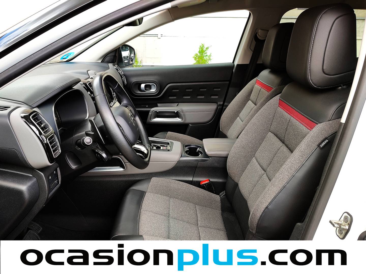 Foto asientos delanteros Citroën C5 Aircross Hybrid Citroën C5 Aircross Hybrid 225 Feel e-EAT8 (225 CV)