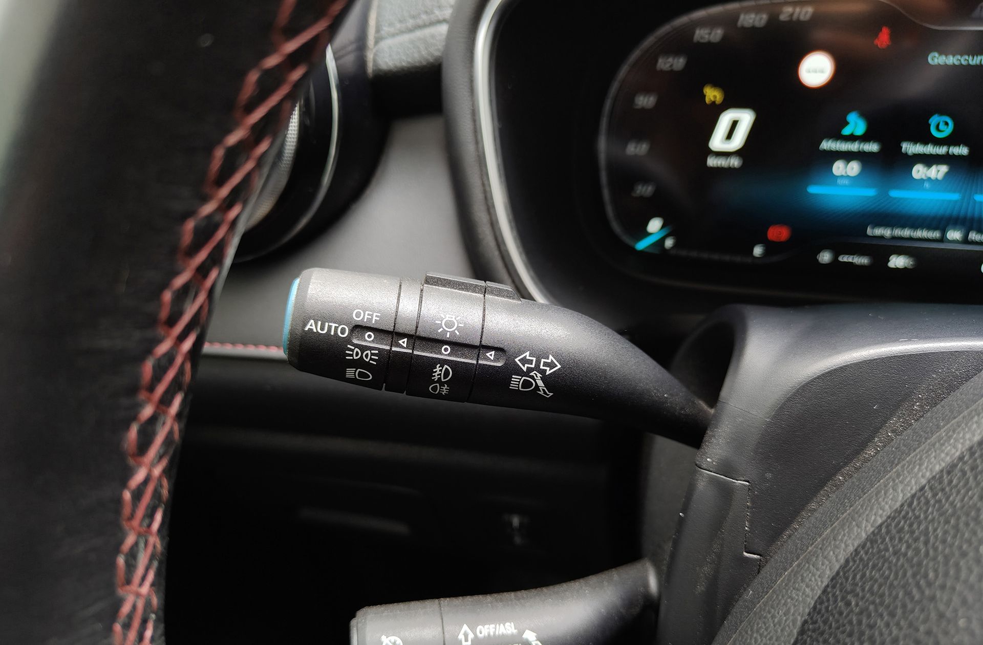 MG HS 1.5 Turbo GDI Luxury - foto 25