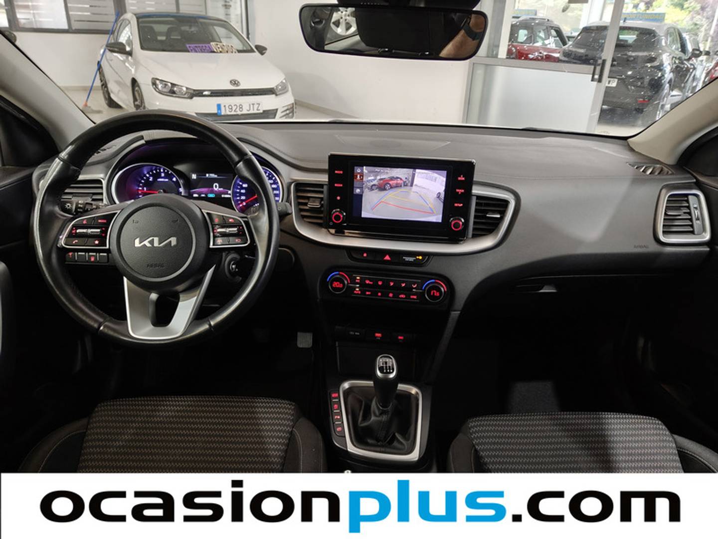 Foto KIA Ceed Kia Ceed 1.6 MHEV iMT Drive (136 CV)