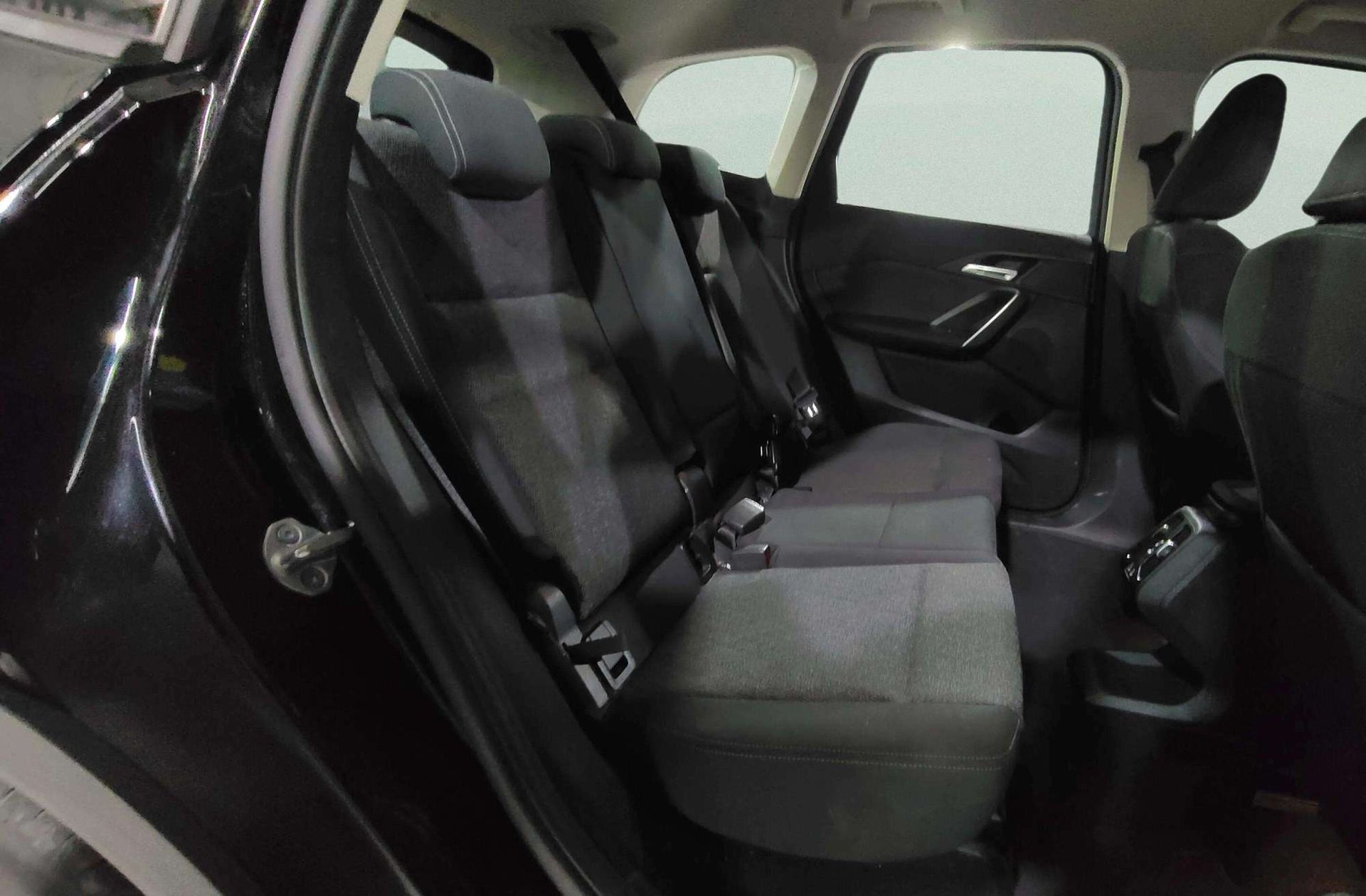BMW X1 sDrive18i - foto 22