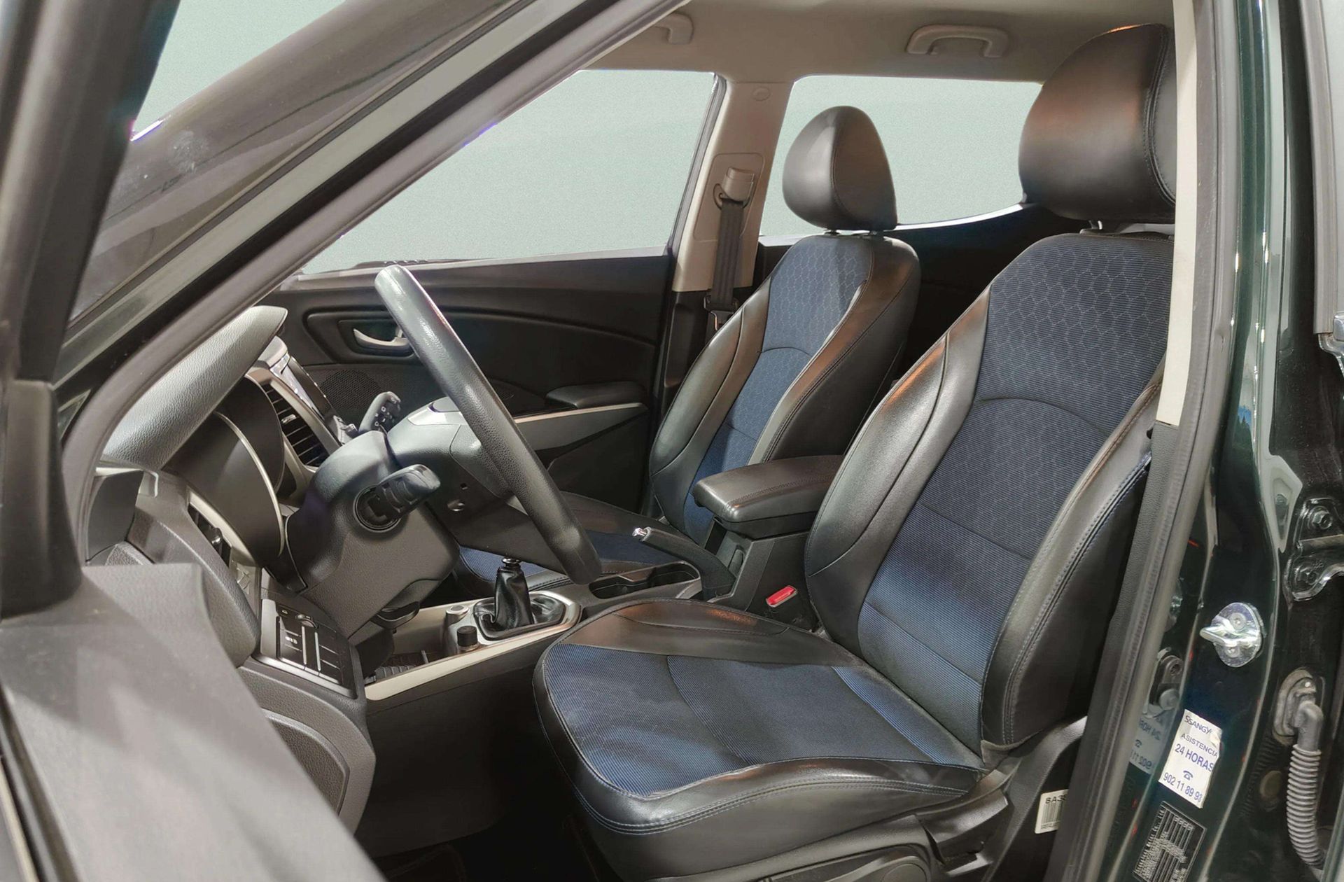 SsangYong Tivoli D16T Premium 4x2 - foto 9