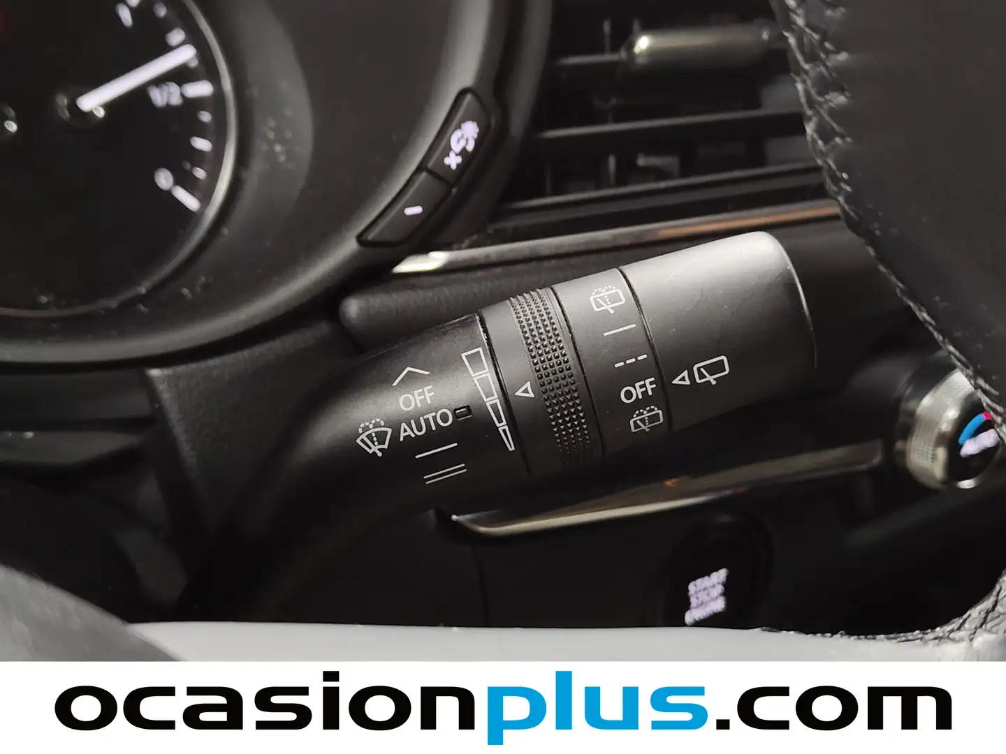 Foto Mazda CX-30 Mazda CX-30 2.0 Skyactiv-G Evolution 2WD AT (122 CV)