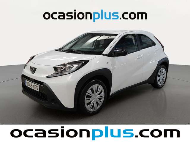 Toyota Aygo X Cross 1.0 VVT-I Play (72 CV) de segunda mano