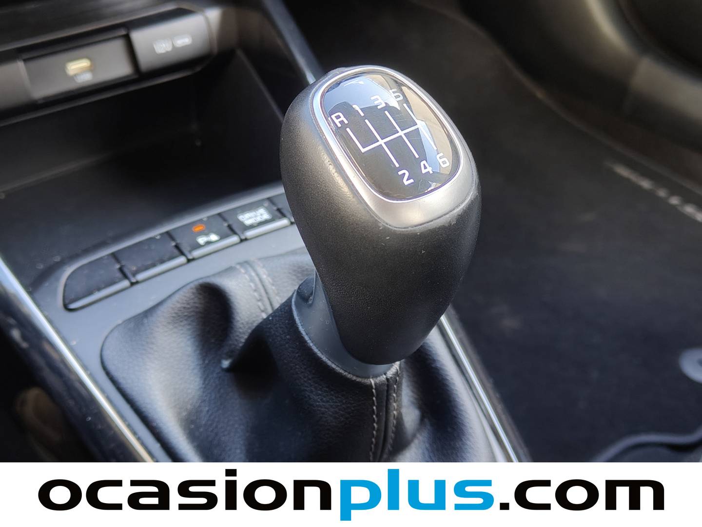 KIA Stonic KIA Stonic 1.0 T-GDi MHEV Drive (100 CV) de segunda mano