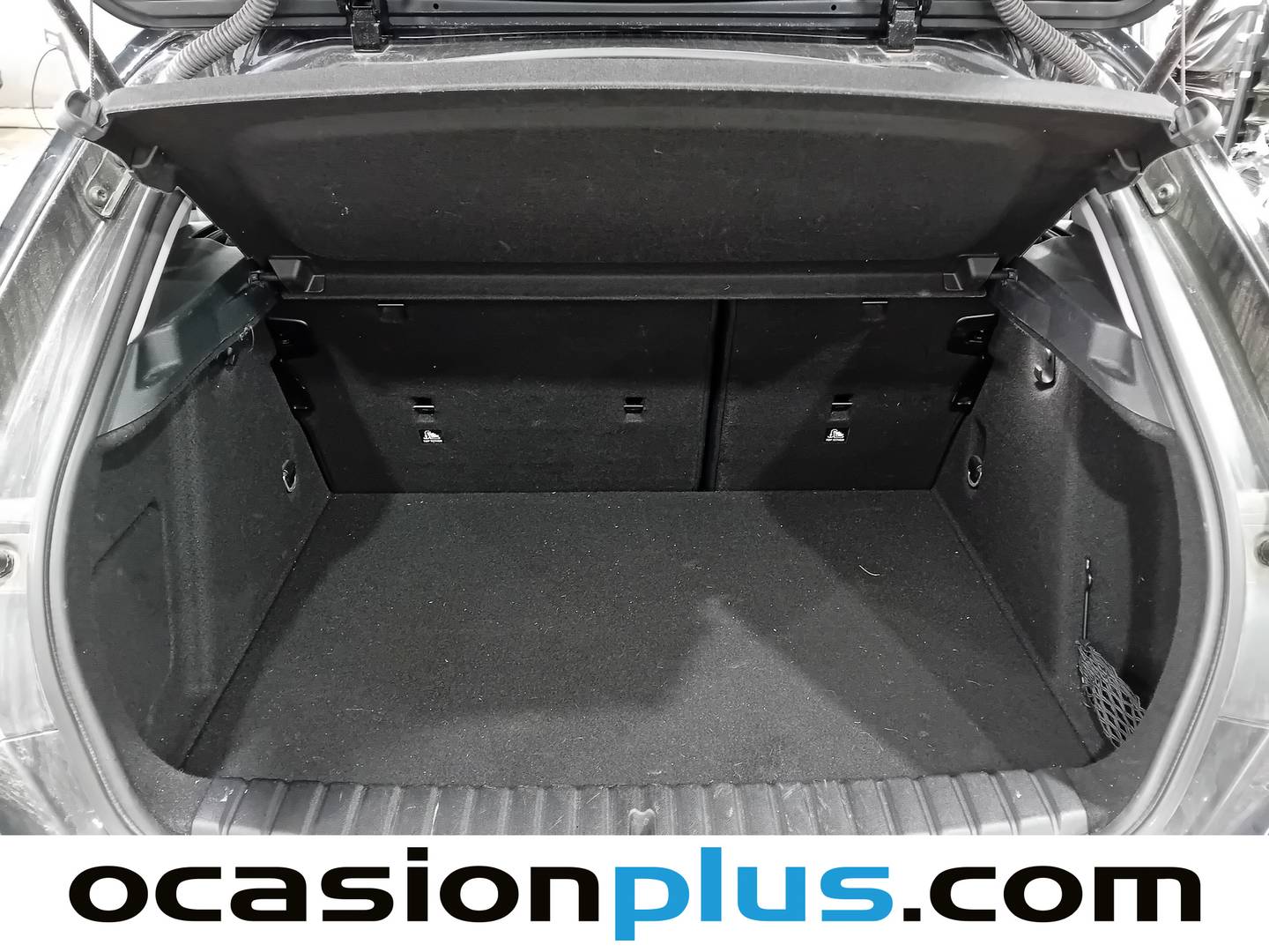 Fotos maletero BMW Serie 1 BMW Serie 1 116d (116 CV)