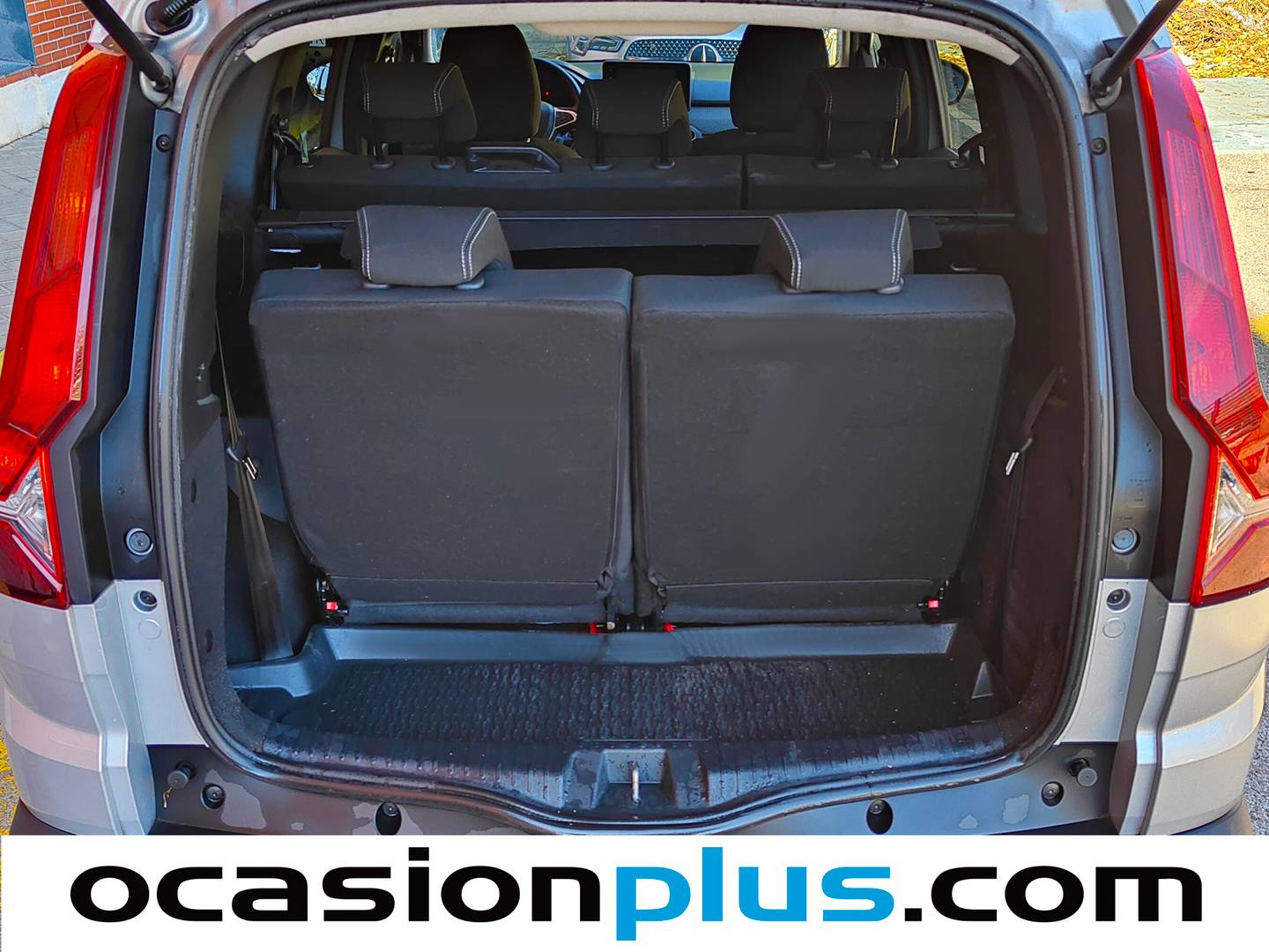 Fotos maletero Dacia Jogger Dacia Jogger Serie Limitada Extreme TCe (110 CV) 7 Plazas