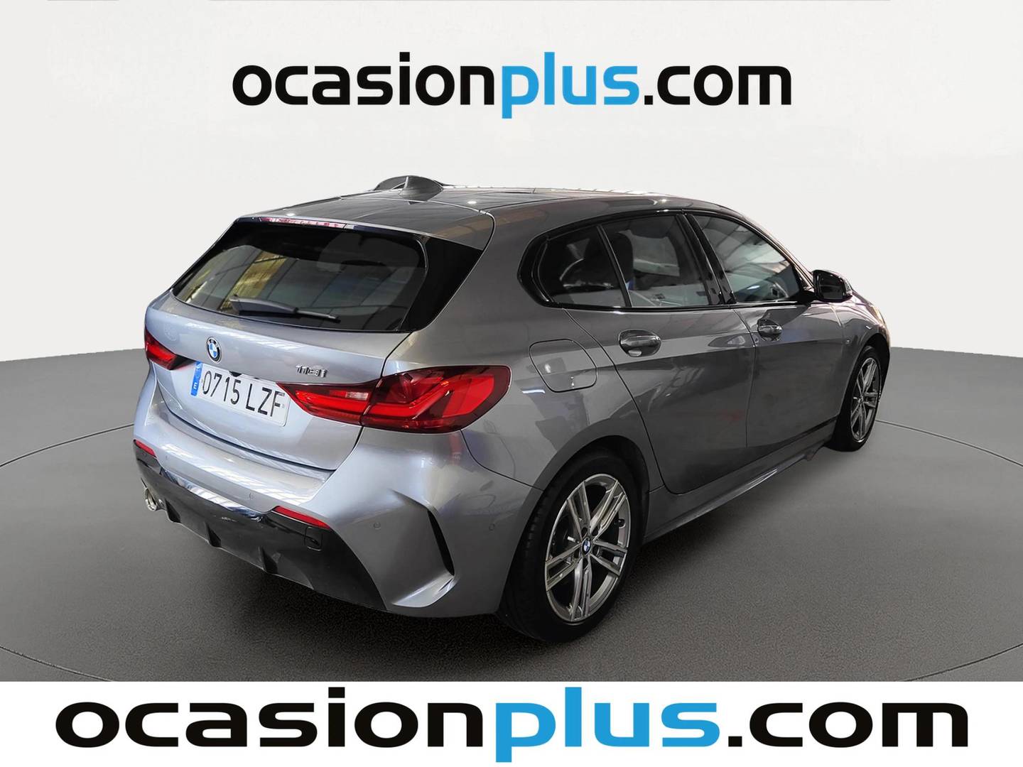 Foto trasera BMW Serie 1 BMW Serie 1 118i (140 CV) derecha