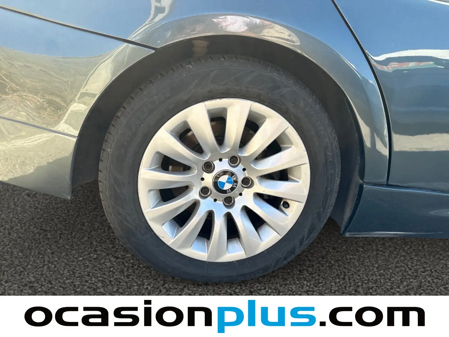 Foto BMW Serie 3 BMW Serie 3 318d Touring  (143 CV)