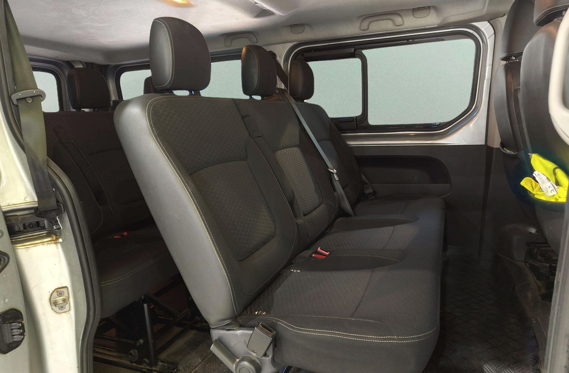 Opel Vivaro Combi 1.6 CDTI L2 2.9t 8 plazas - foto 13