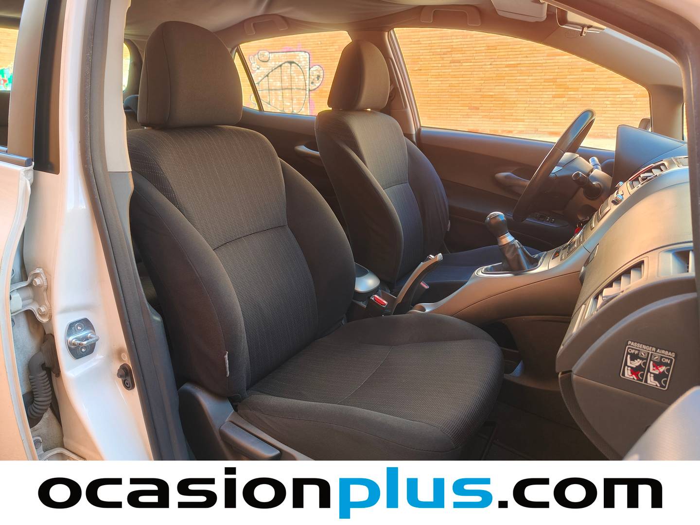 Toyota Auris Toyota Auris 1.4 VVT-I Luna (97 CV) km 0