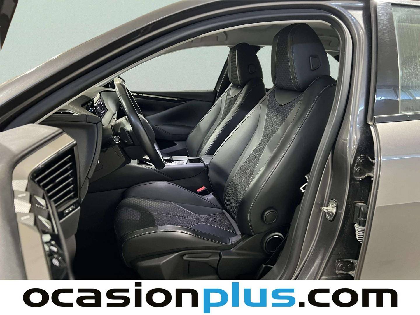 Foto DS DS 4 DS DS4 BlueHDi 130 Trocadero Auto (130 CV)