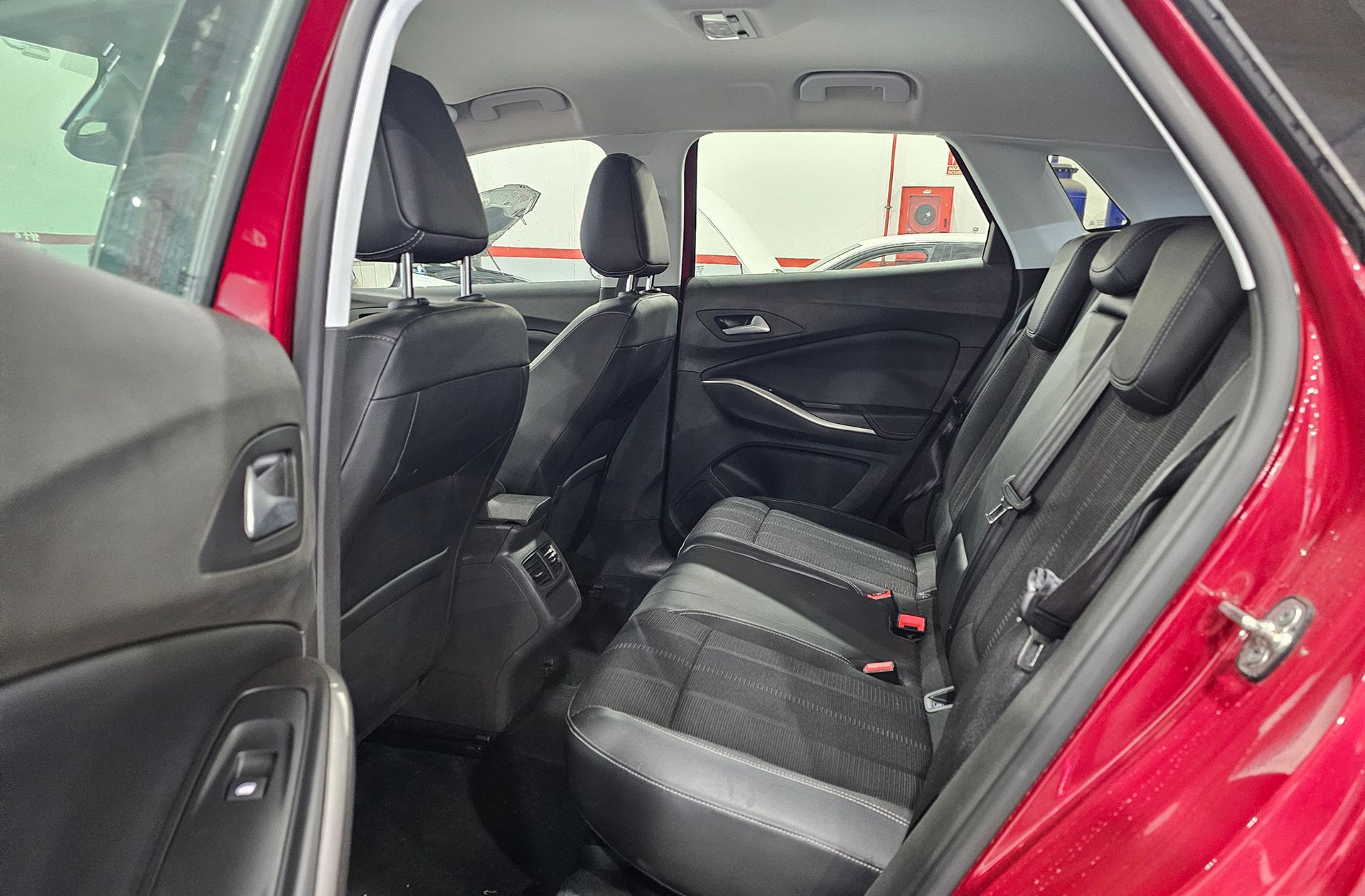 Opel Grandland 1.2 Turbo XHT GS - foto 15