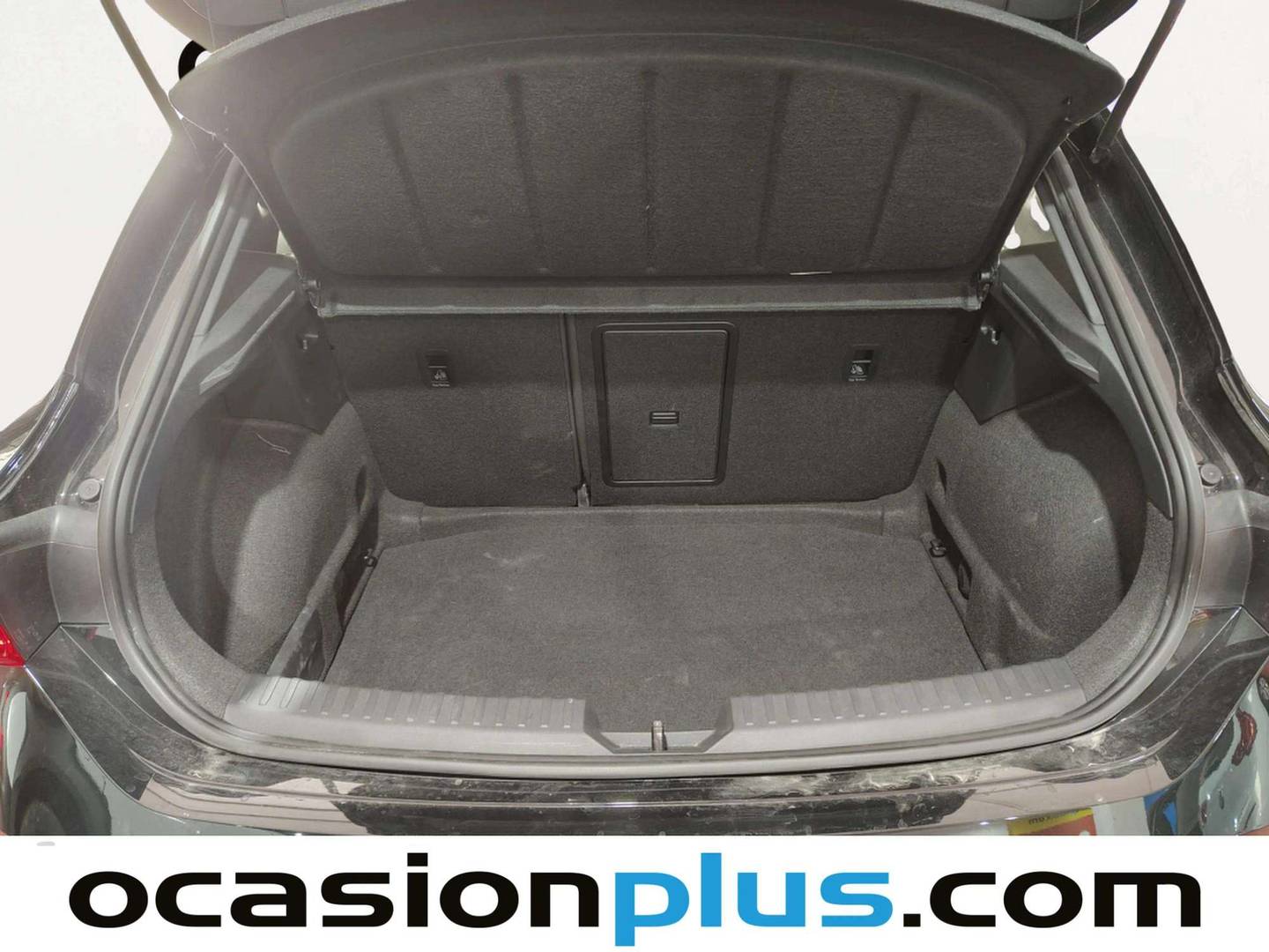 Fotos maletero Seat León Seat León 1.5 TSI S&S FR Special Edition (150 CV)