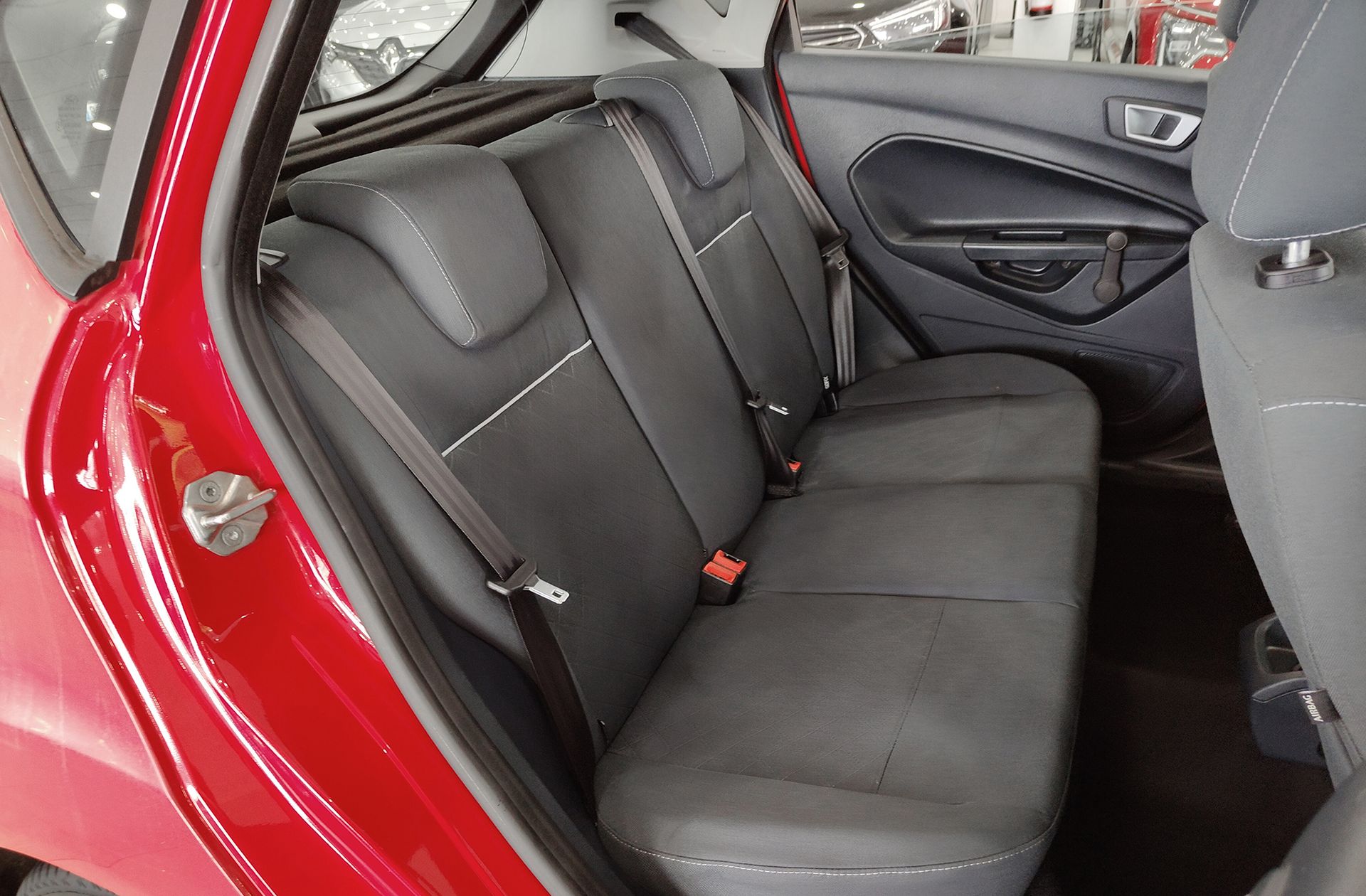 Ford Fiesta 1.4 TDCi Trend - foto 15