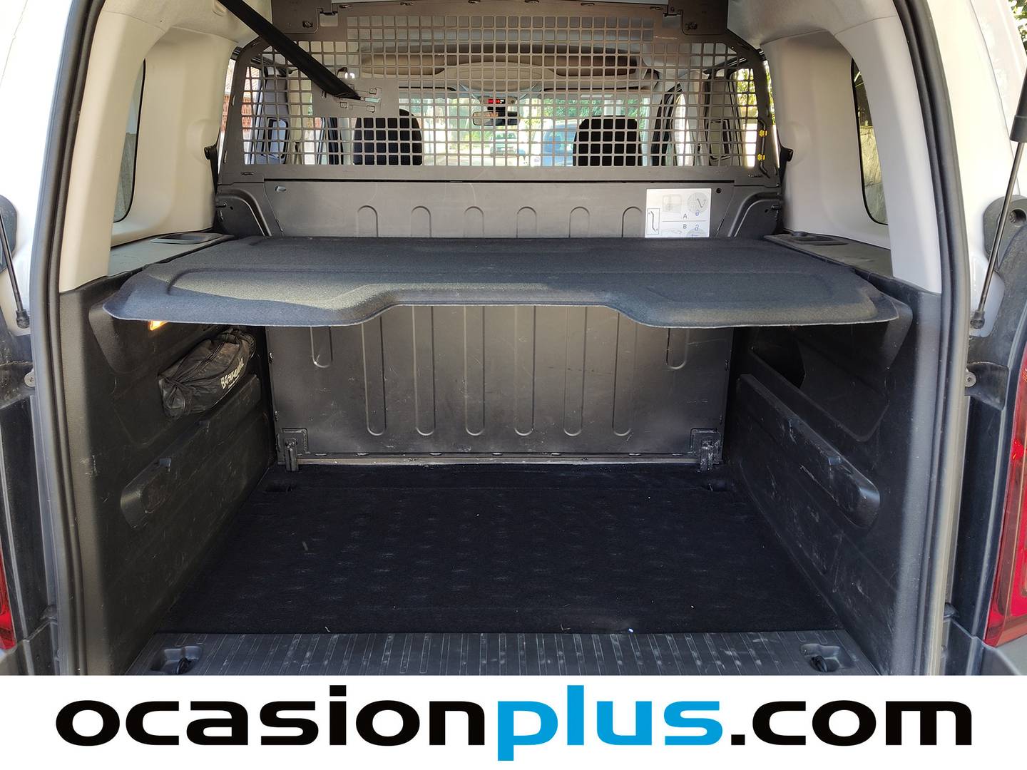 Fotos maletero Citroën Berlingo Citroën Berlingo BlueHDi 130 S&S Talla M Shine (130 CV)
