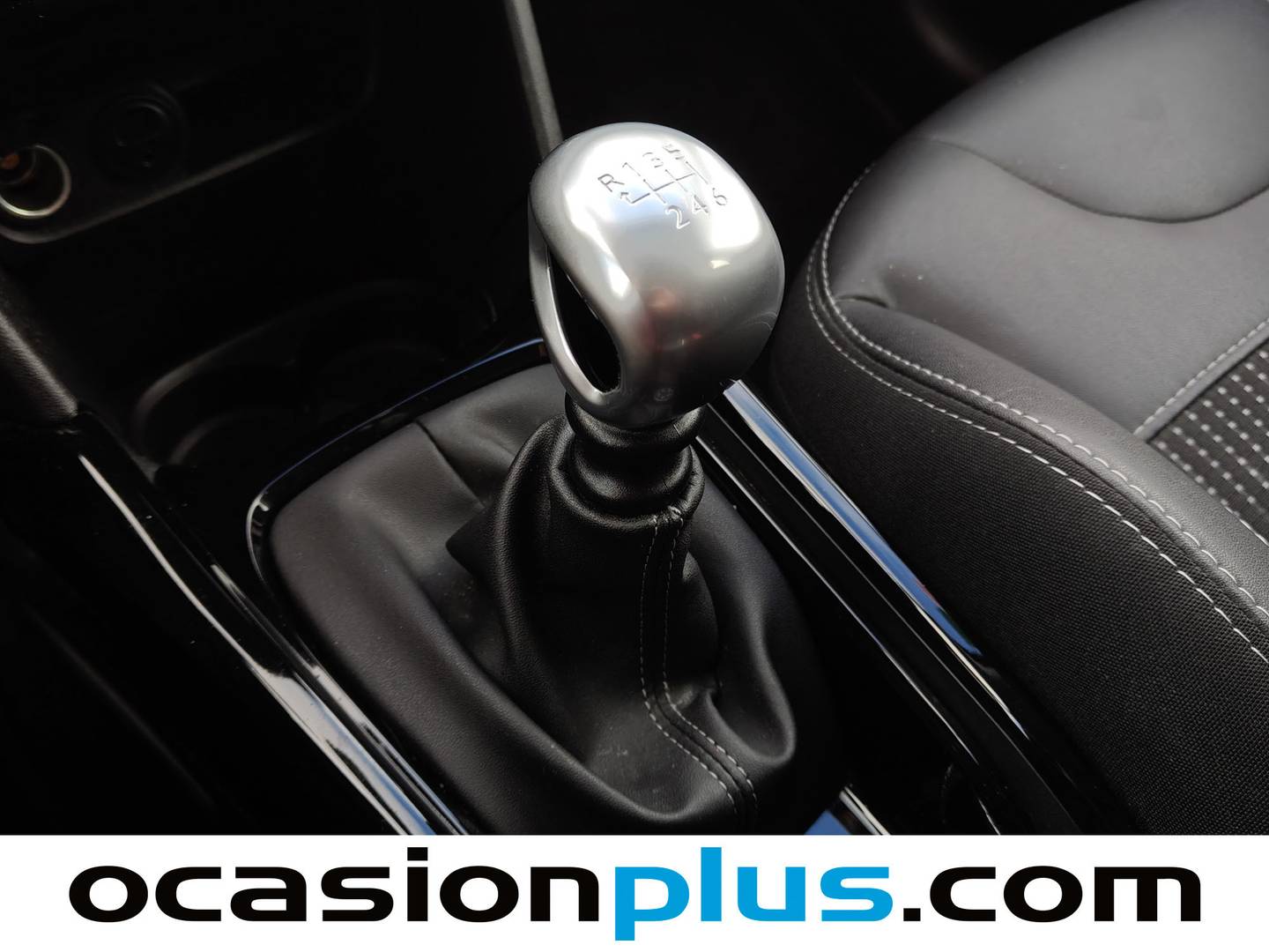 Foto Peugeot 2008 Peugeot 2008 PureTech 130 S&S Allure  (130 CV)