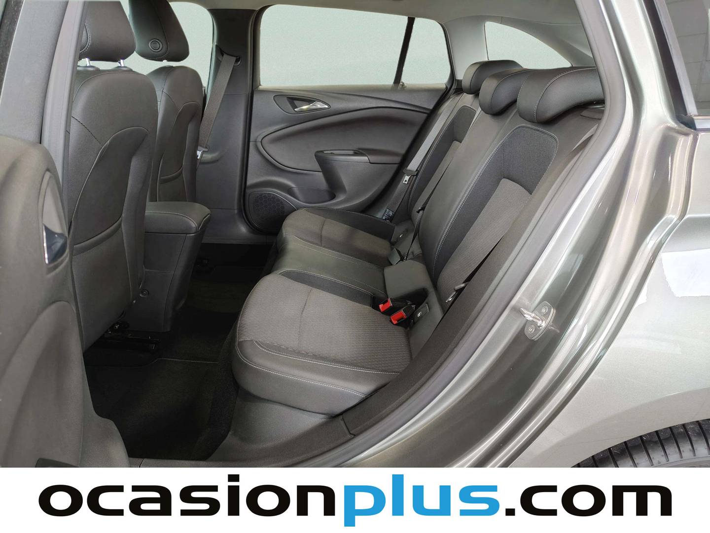 Foto asientos traseros Opel Astra Opel Astra 1.4 Turbo Excellence (150 CV)