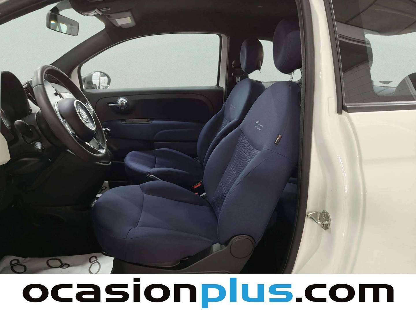 Foto asientos delanteros Fiat 500 Fiat 500 1.0 Hybrid Cult (70 CV)