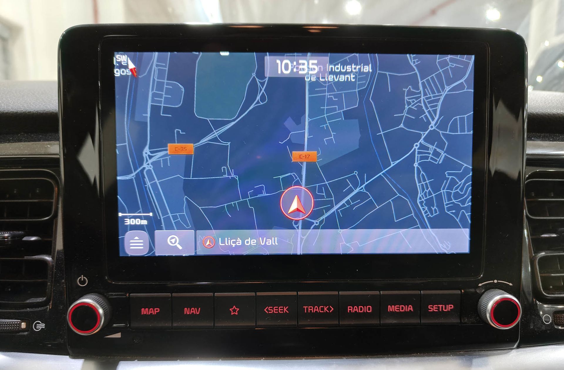 Kia Stonic 1.0 T-GDi MHEV Drive iMT - foto 7