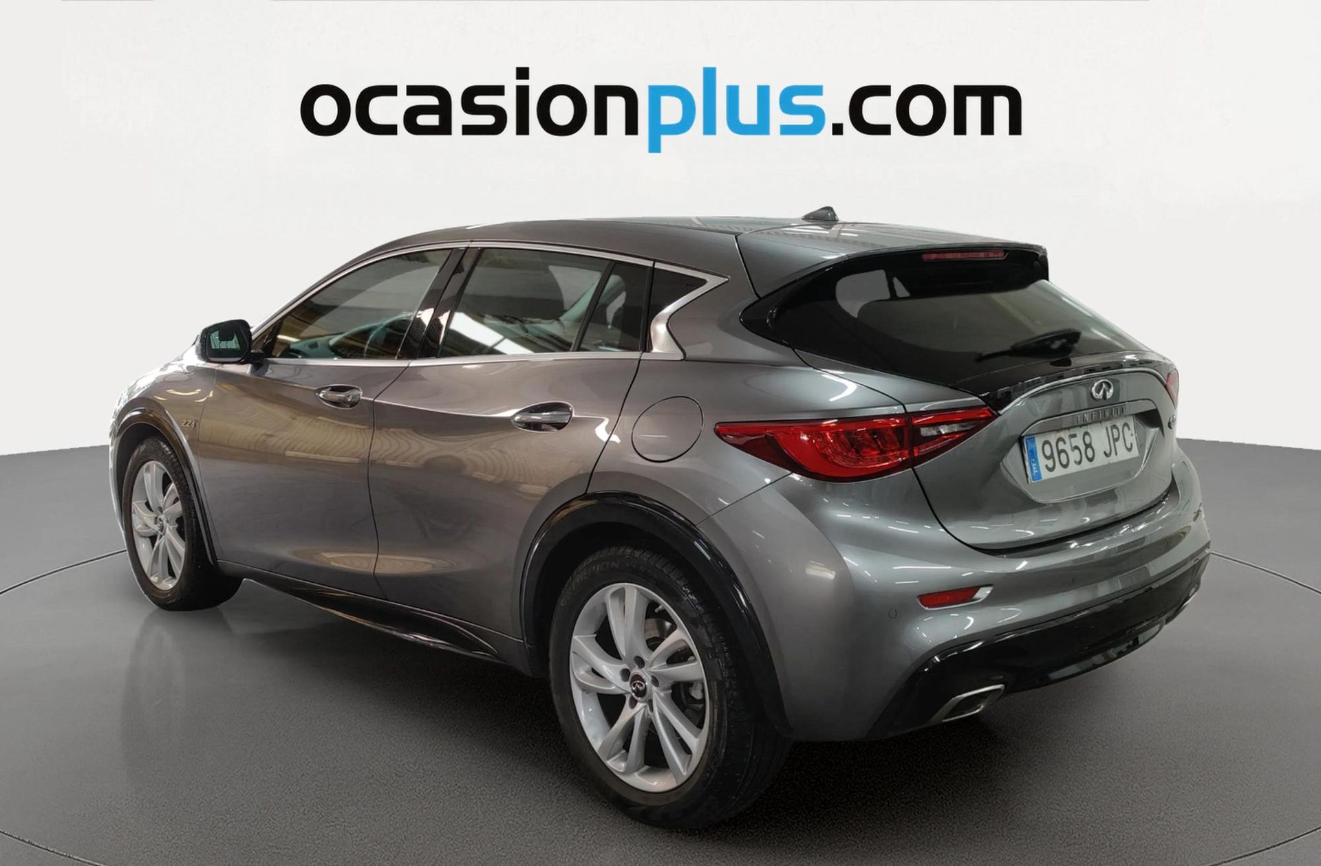 Infiniti Q30 2.2D Premium 7DCT - foto 3