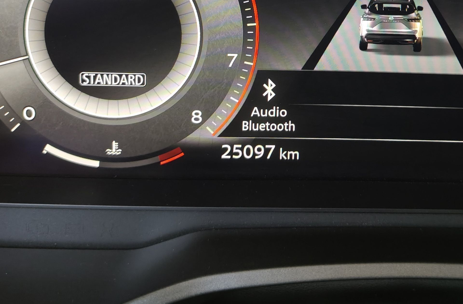 Nissan Qashqai DIG-T 140 N-Connecta - foto 10