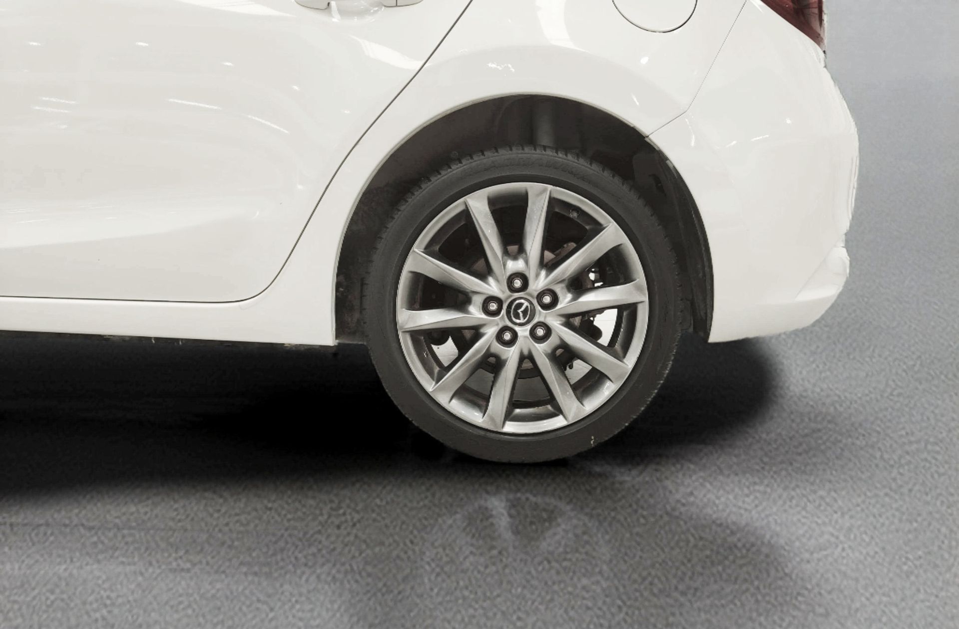 Mazda3 1.5 DE Black Tech Edition - foto 32