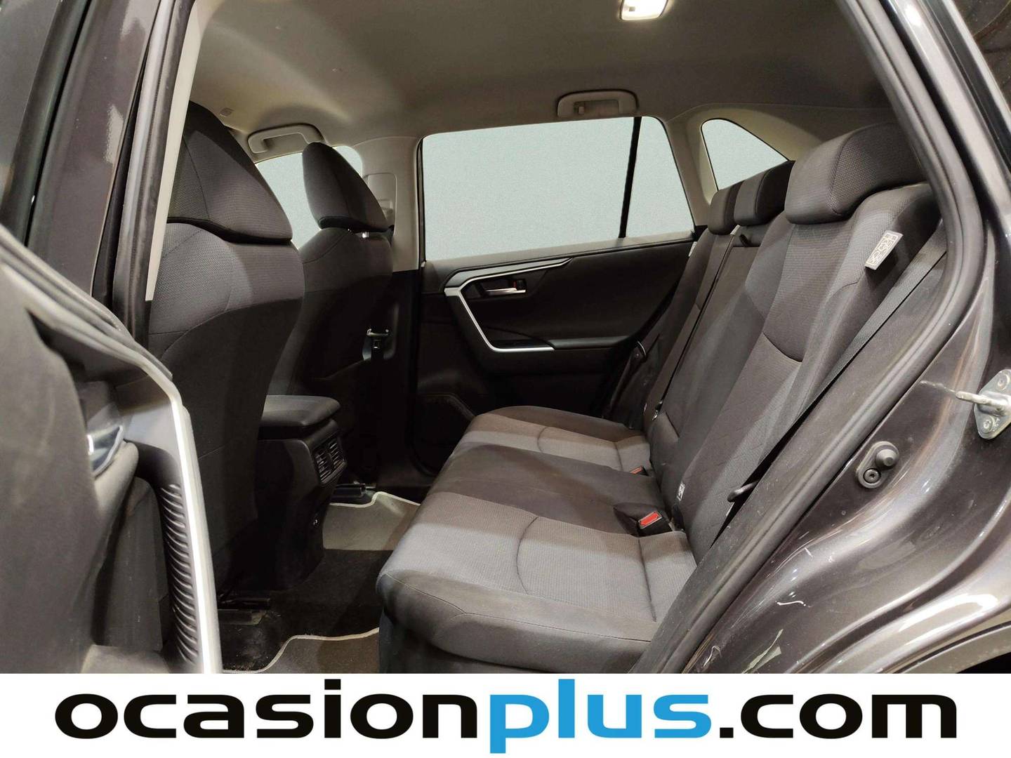 Foto asientos traseros Toyota Rav4 Toyota Rav4 2.5 hybrid Advance 4x4 e-CVT (222 CV)