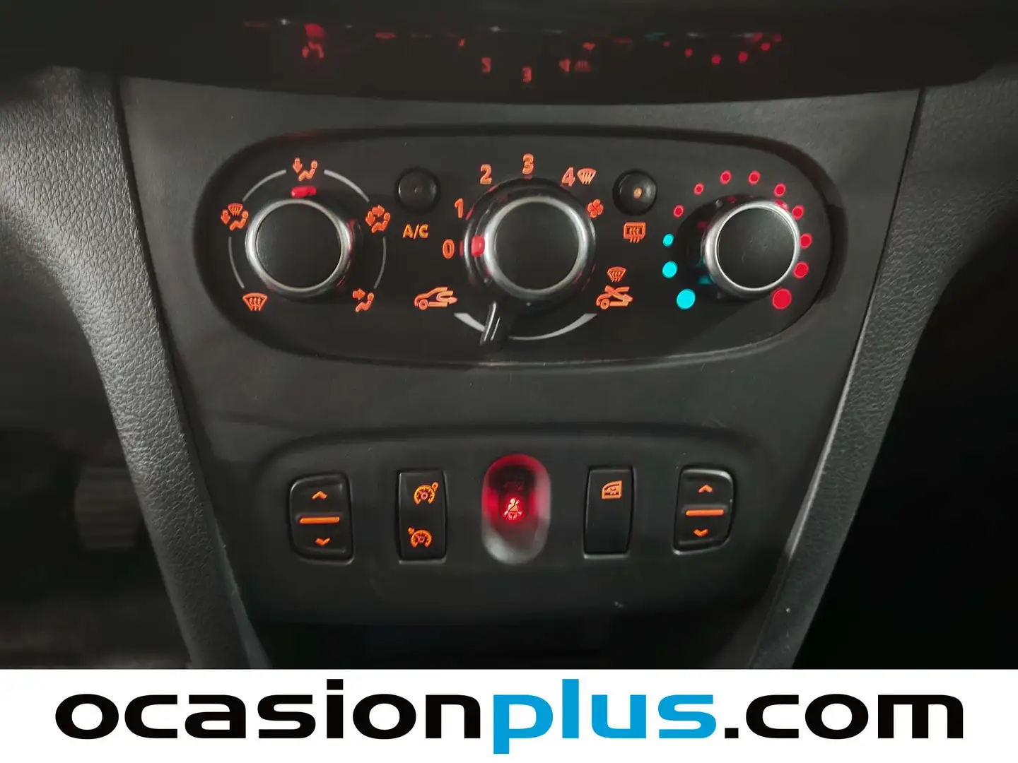 Foto Dacia Sandero Dacia Sandero Stepway Comfort TCe (90 CV)