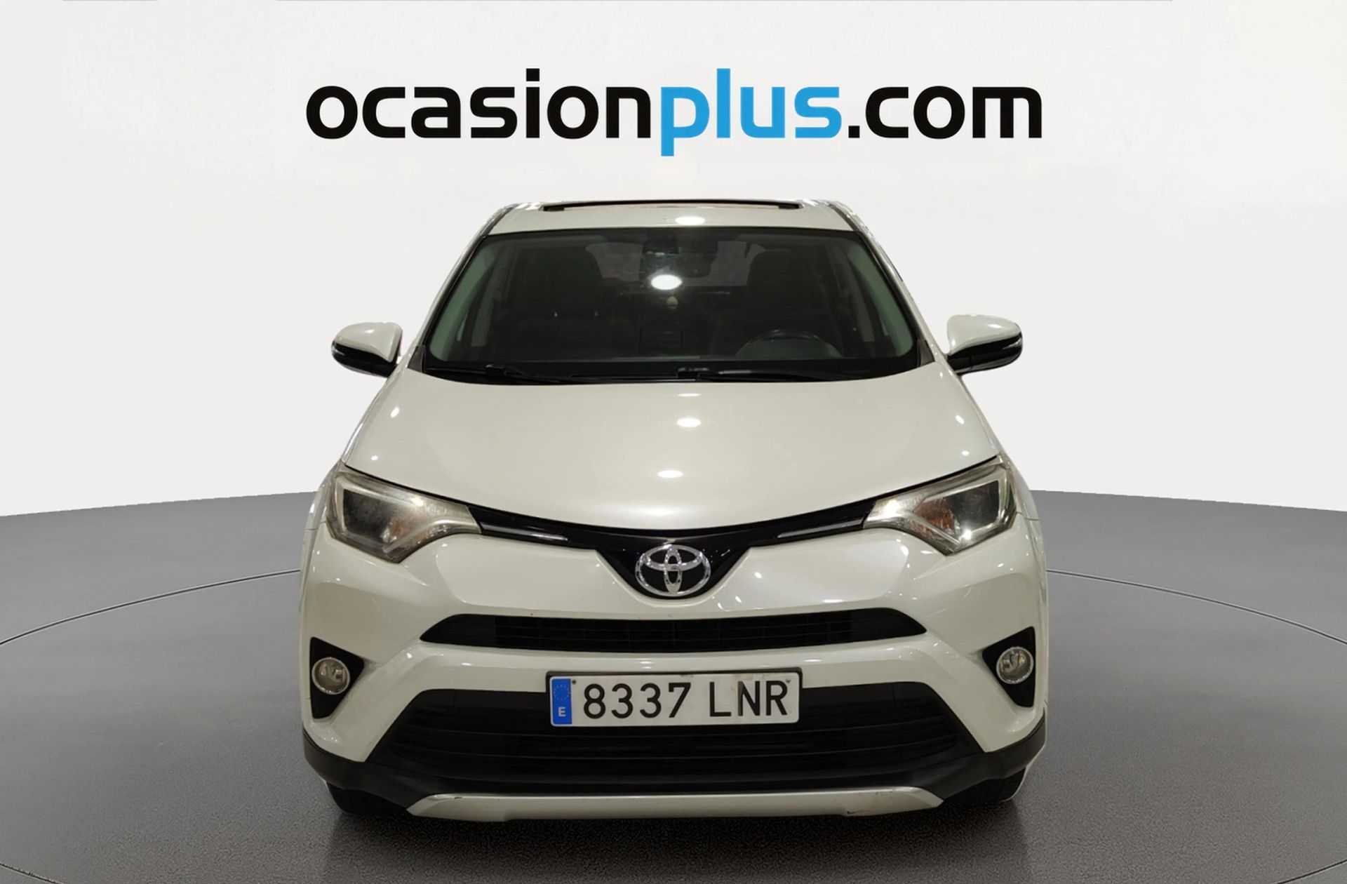 Toyota RAV4 150D 2WD Advance - foto 13