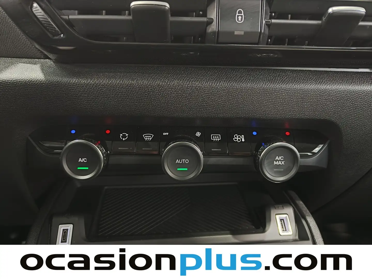 Foto Citroën C4 Citroen C4 PureTech 130 S&S Plus (131 CV)