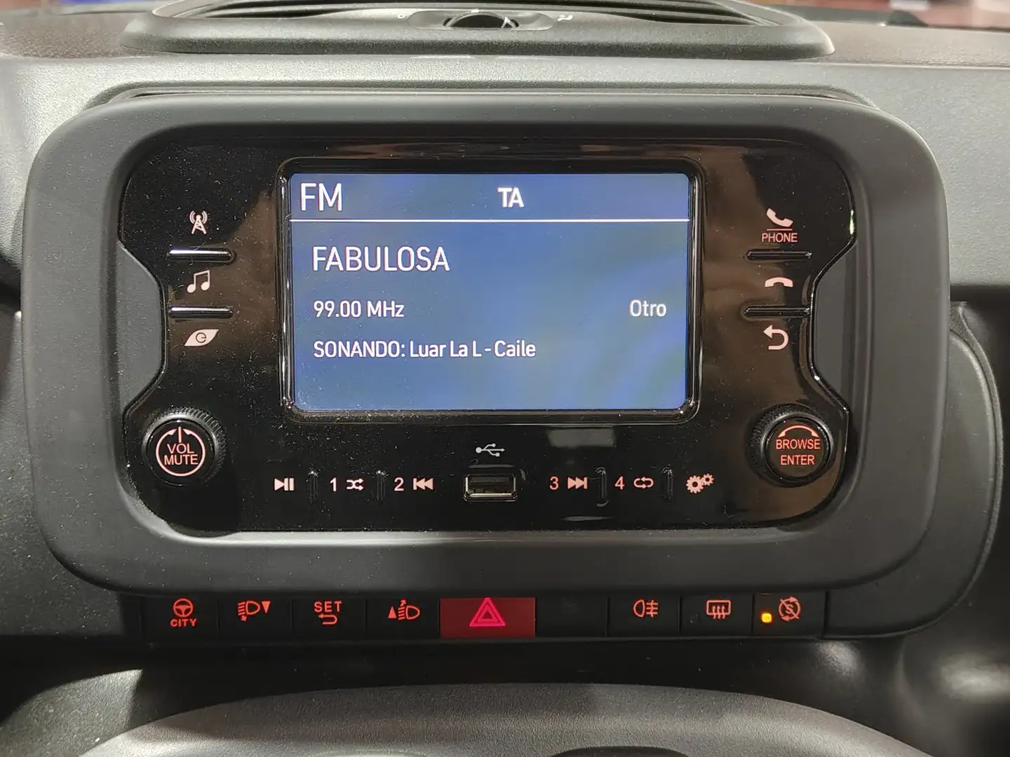 Foto Fiat Panda Fiat Panda 1.0 Hybrid GSE City Life (70 CV)