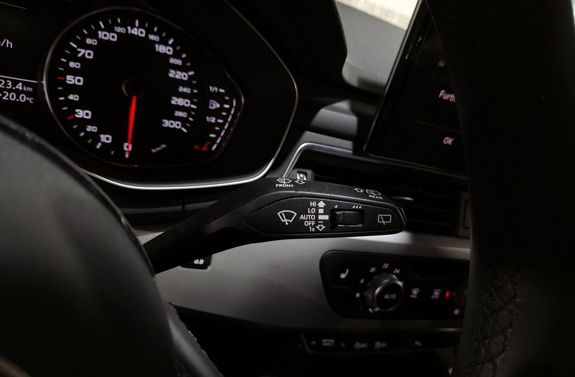 Audi A4 Avant Advanced 35 TFSI S tronic - foto 30