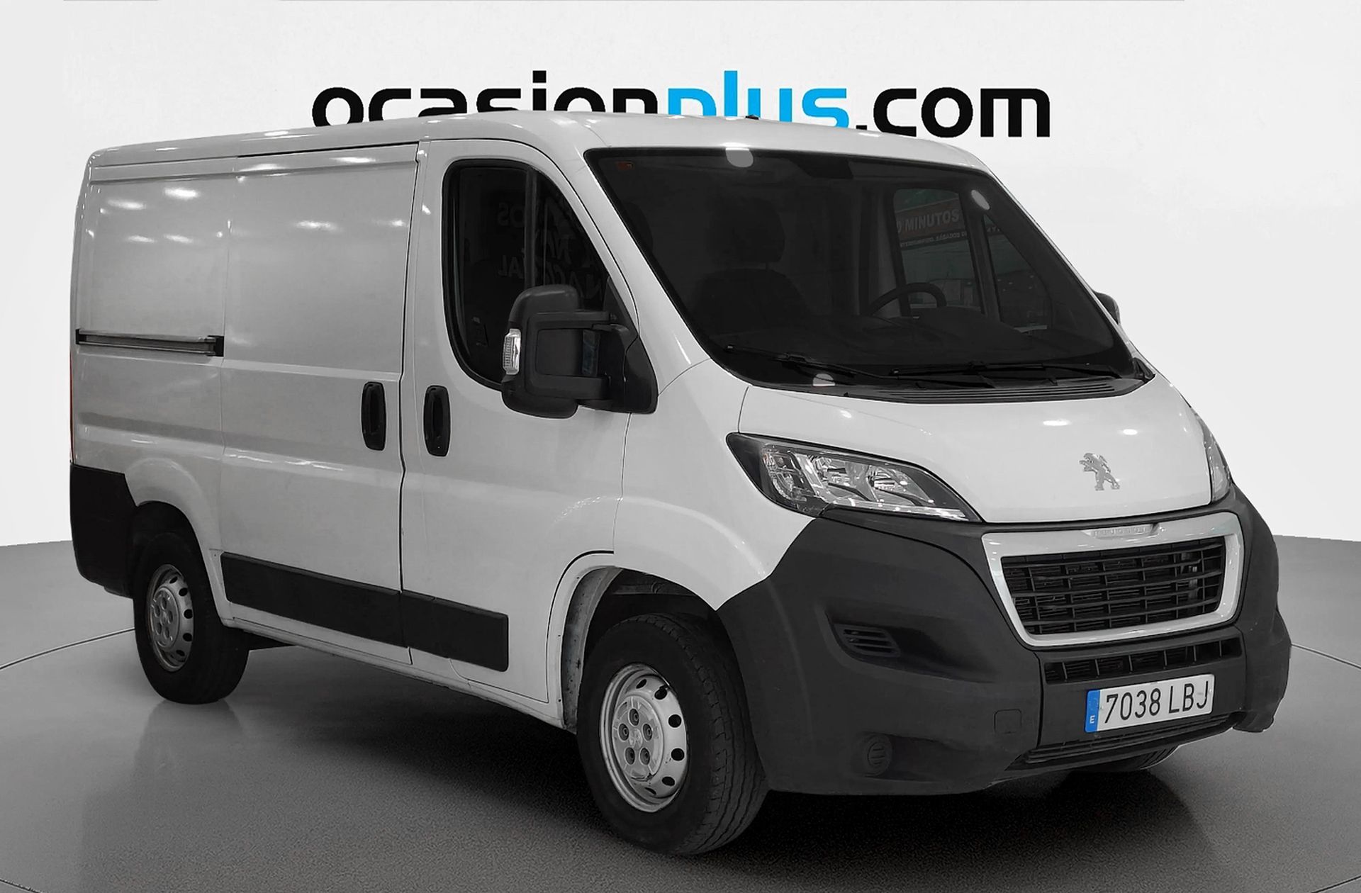 Peugeot Boxer Furgon BlueHDi 140 330 L1H1 - foto 2