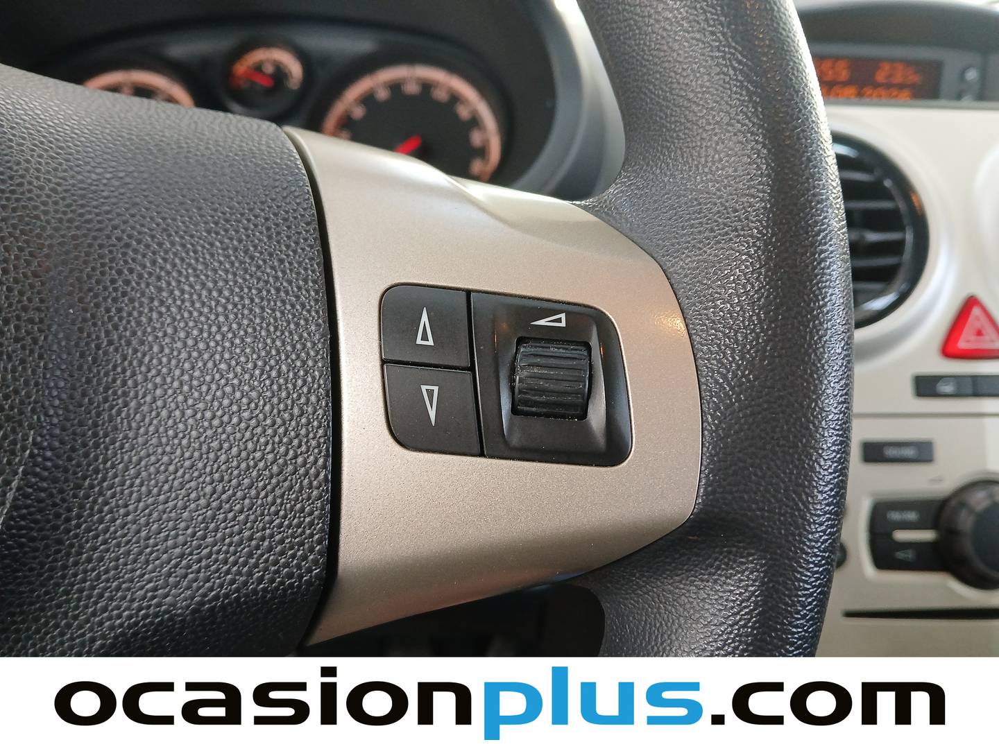 Extras del Opel Corsa Opel Corsa 1.2 Essentia (80 CV)