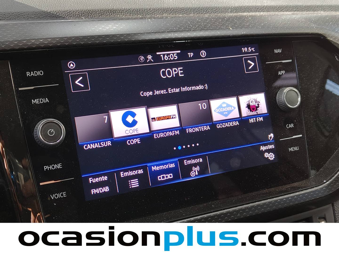 Foto Volkswagen T-Cross Volkswagen T-Cross Advance 1.0 TSI (95 CV)