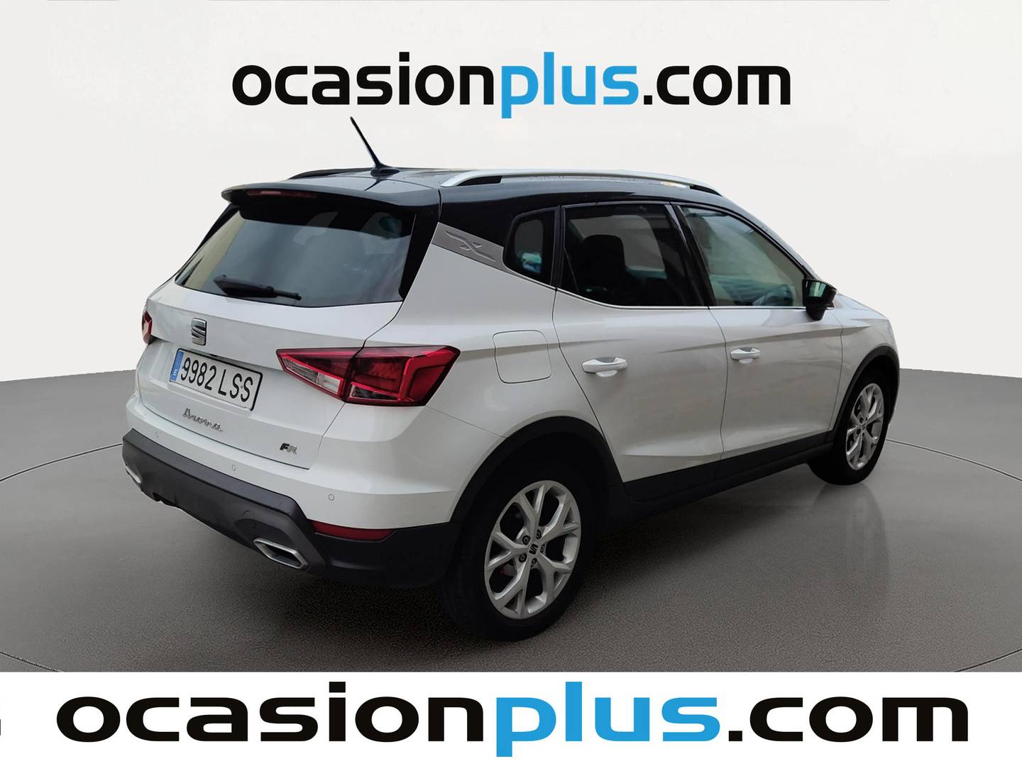 Foto trasera Seat Arona Seat Arona 1.0 TSI S&S FR Plus (110 CV) derecha