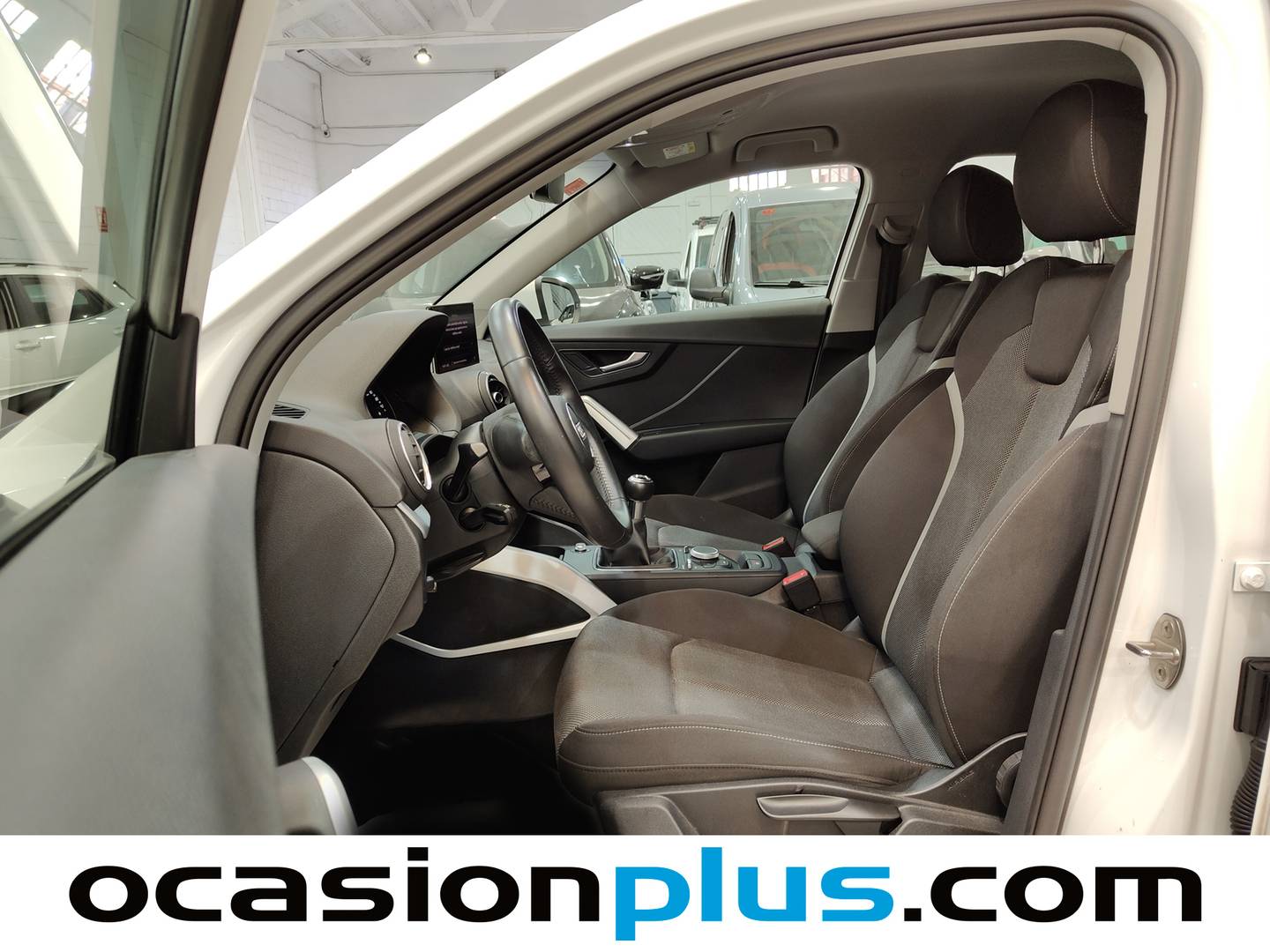 Foto asientos delanteros Audi Q2 Audi Q2 sport 30 TFSI (116 CV)