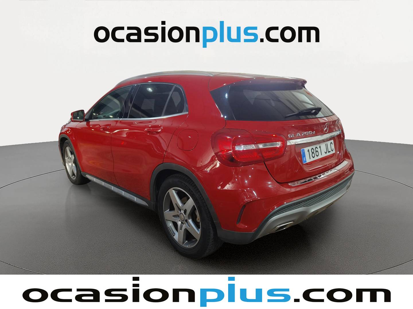 Foto trasera Mercedes GLA Mercedes GLA 200 d AMG Line (136 CV) derecha