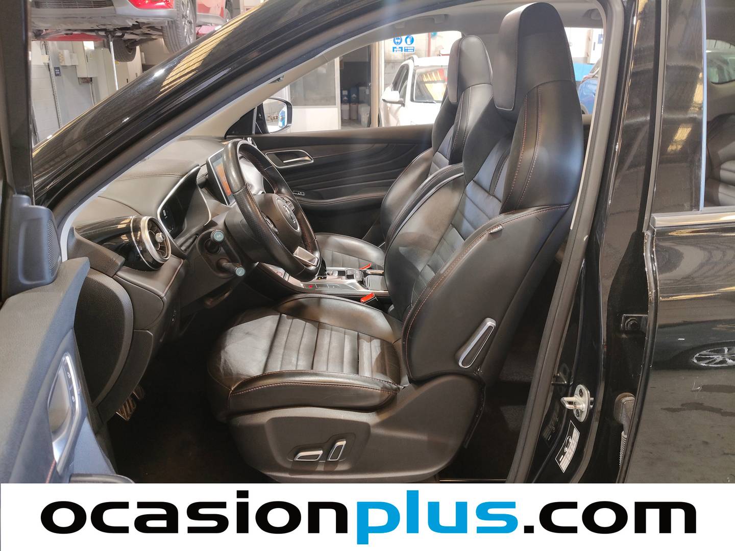Foto asientos delanteros MG eHS MG eHS 1.5 T-GDI PHEV Luxury (258 CV)